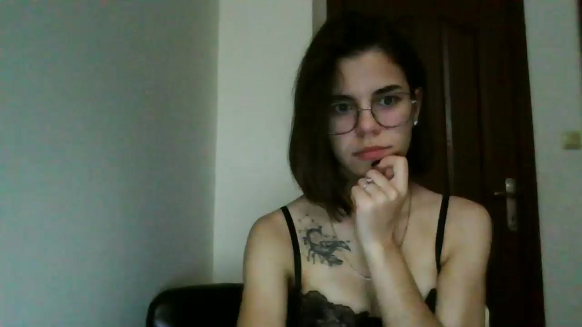 Gallery image thumbnail from EmilyWills's myfreecams stream on, 11/27/2025, 20:50 image 3 of 20