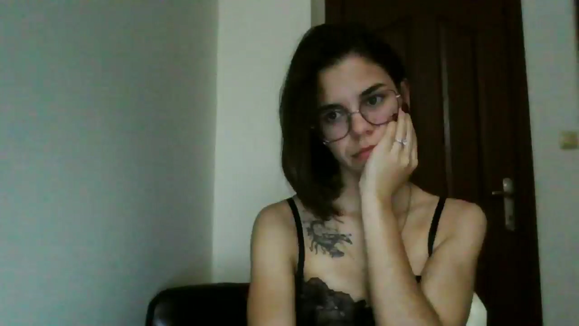 Gallery image thumbnail from EmilyWills's myfreecams stream on, 11/27/2025, 20:50 image 2 of 20