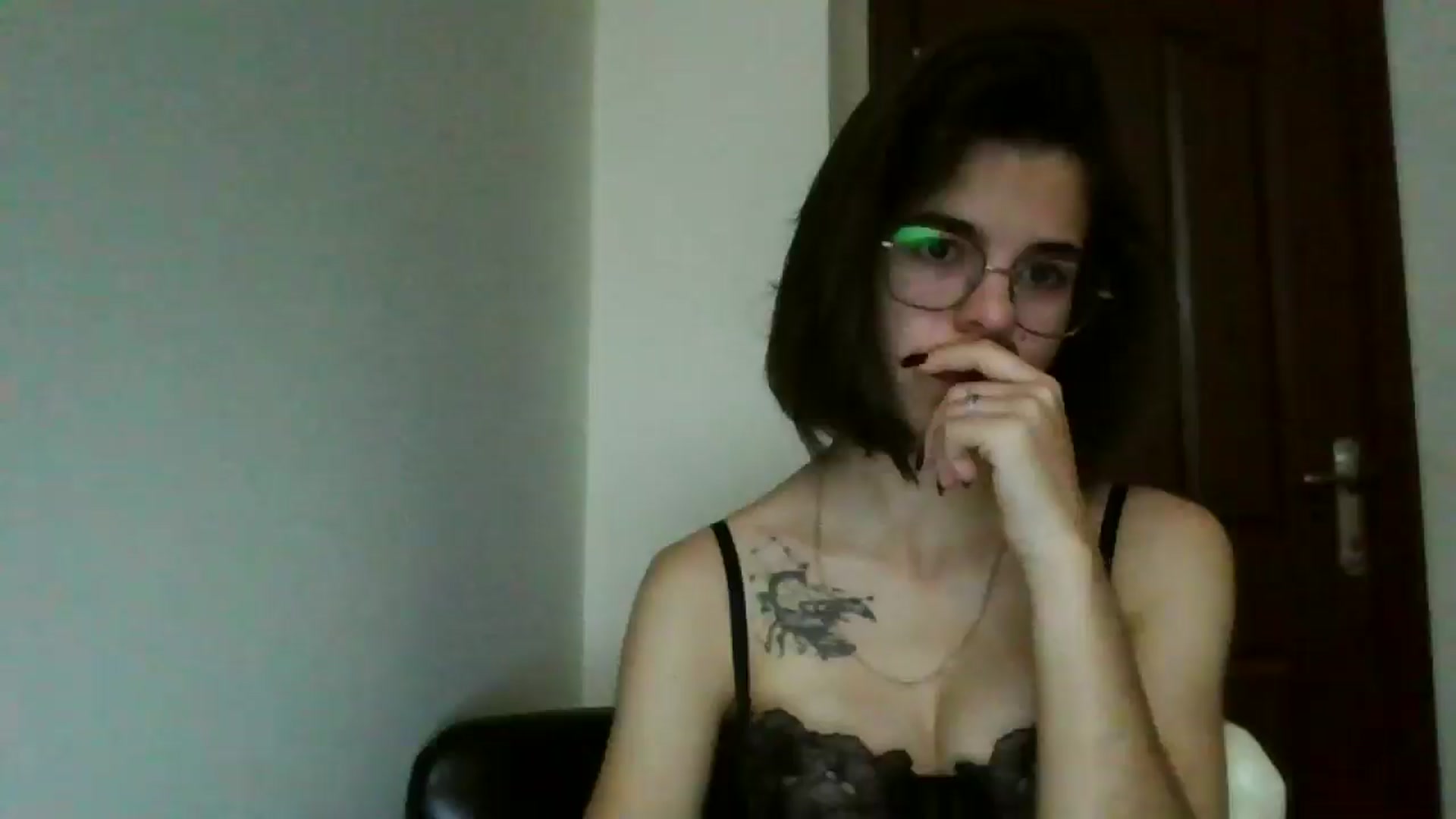 Gallery image thumbnail from EmilyWills's myfreecams stream on, 11/27/2025, 20:50 image 7 of 20