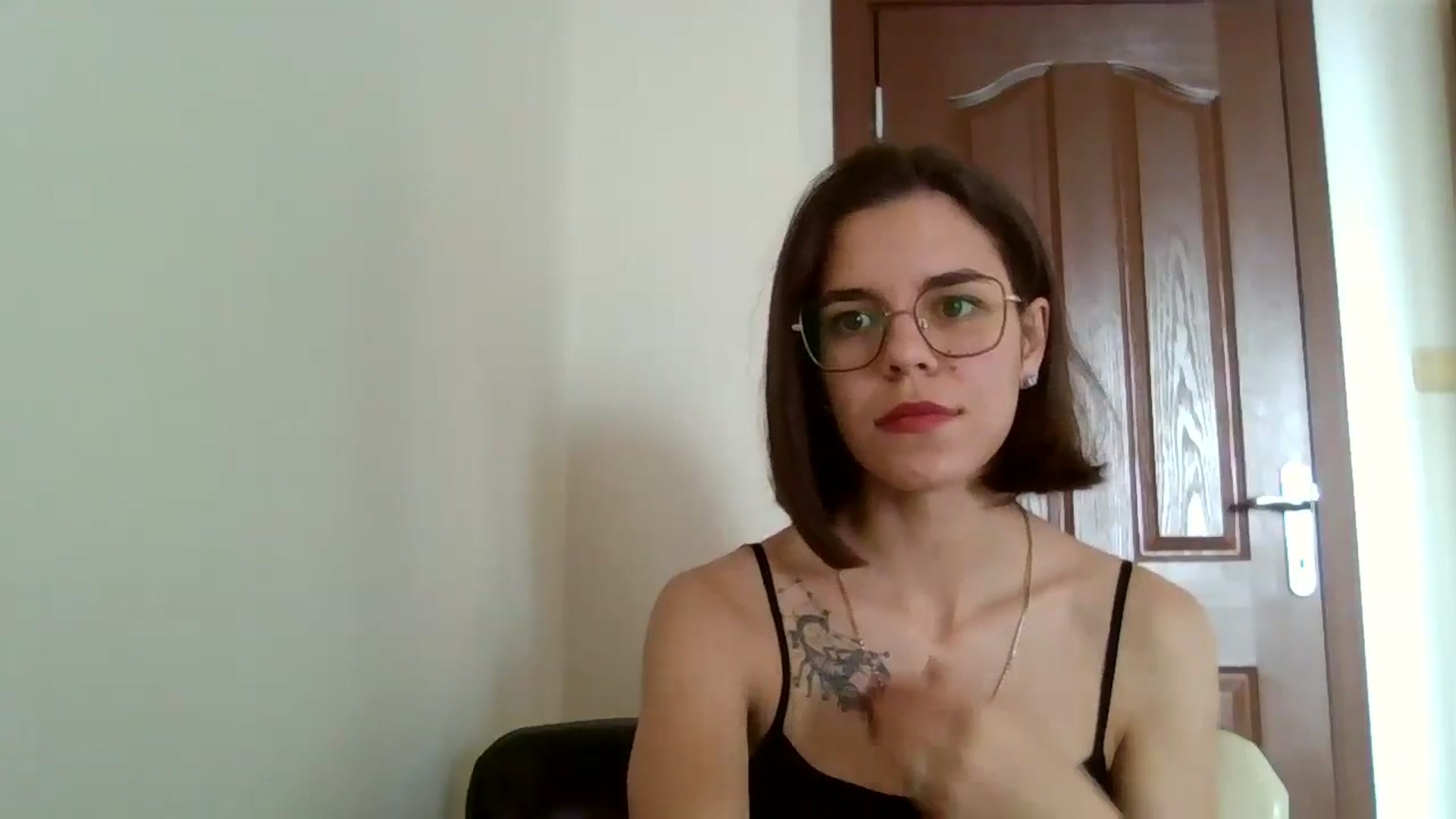 Gallery image thumbnail from EmilyWills's myfreecams stream on, 11/28/2025, 10:56 image 17 of 20