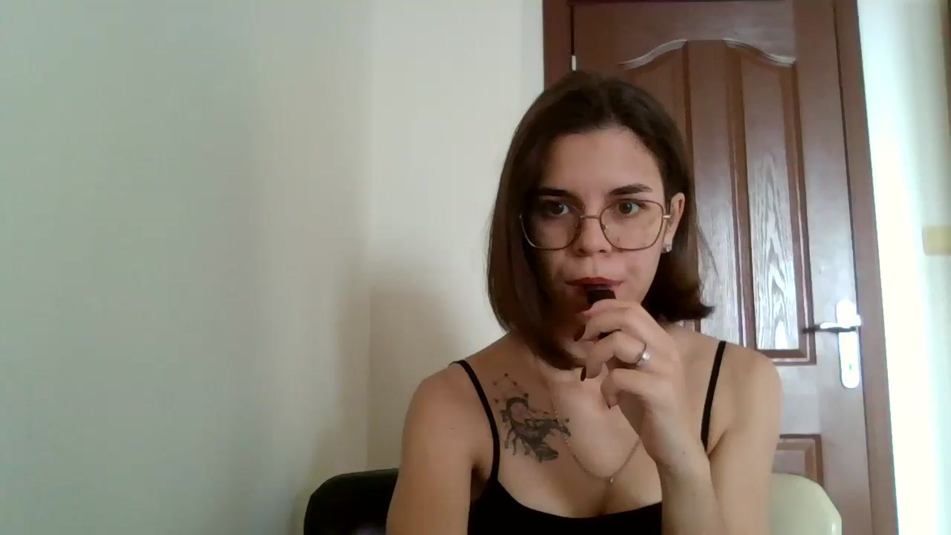 Gallery image thumbnail from EmilyWills's myfreecams stream on, 11/28/2025, 10:56 image 1 of 20