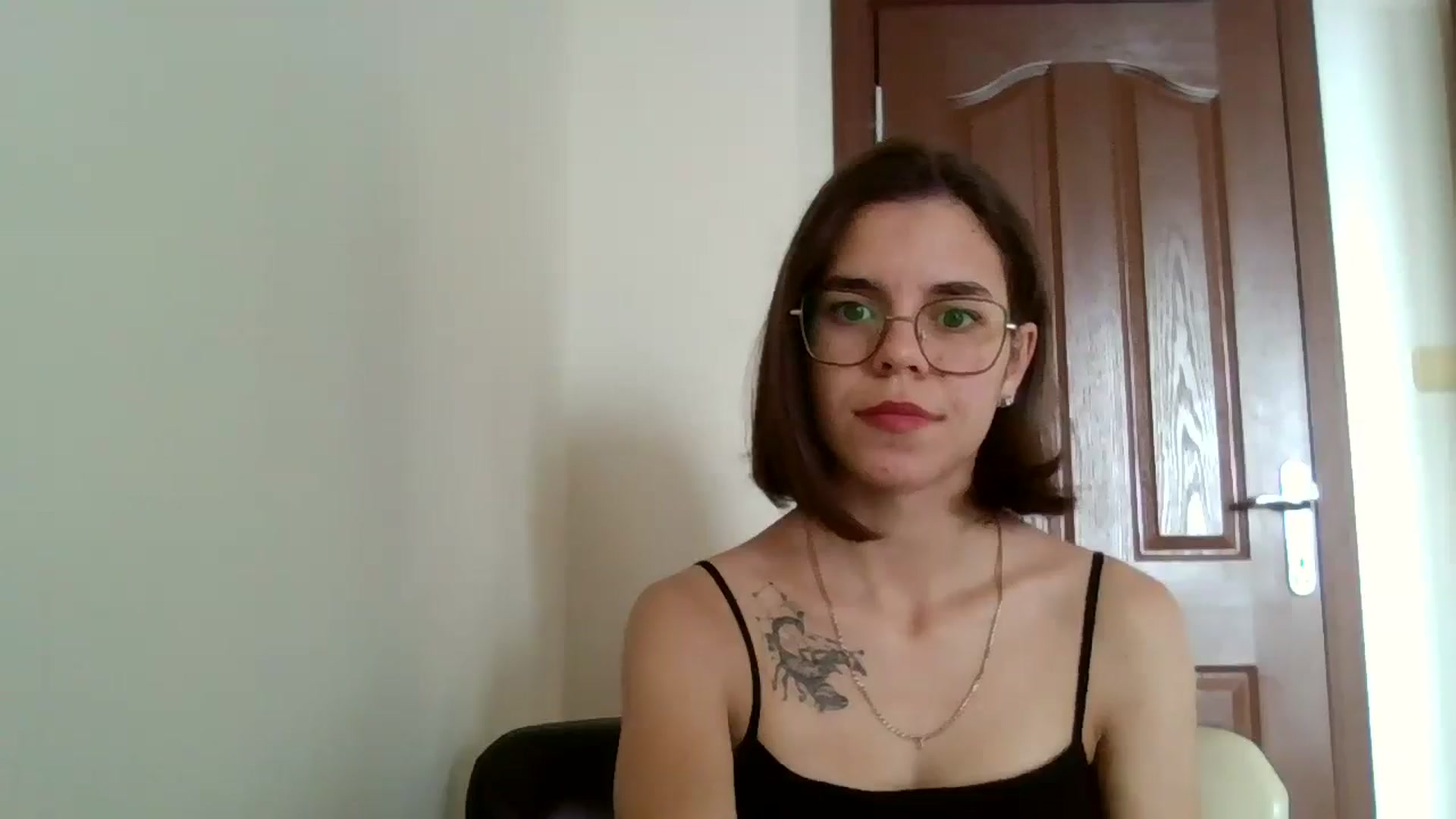 Gallery image thumbnail from EmilyWills's myfreecams stream on, 11/28/2025, 10:56 image 6 of 20