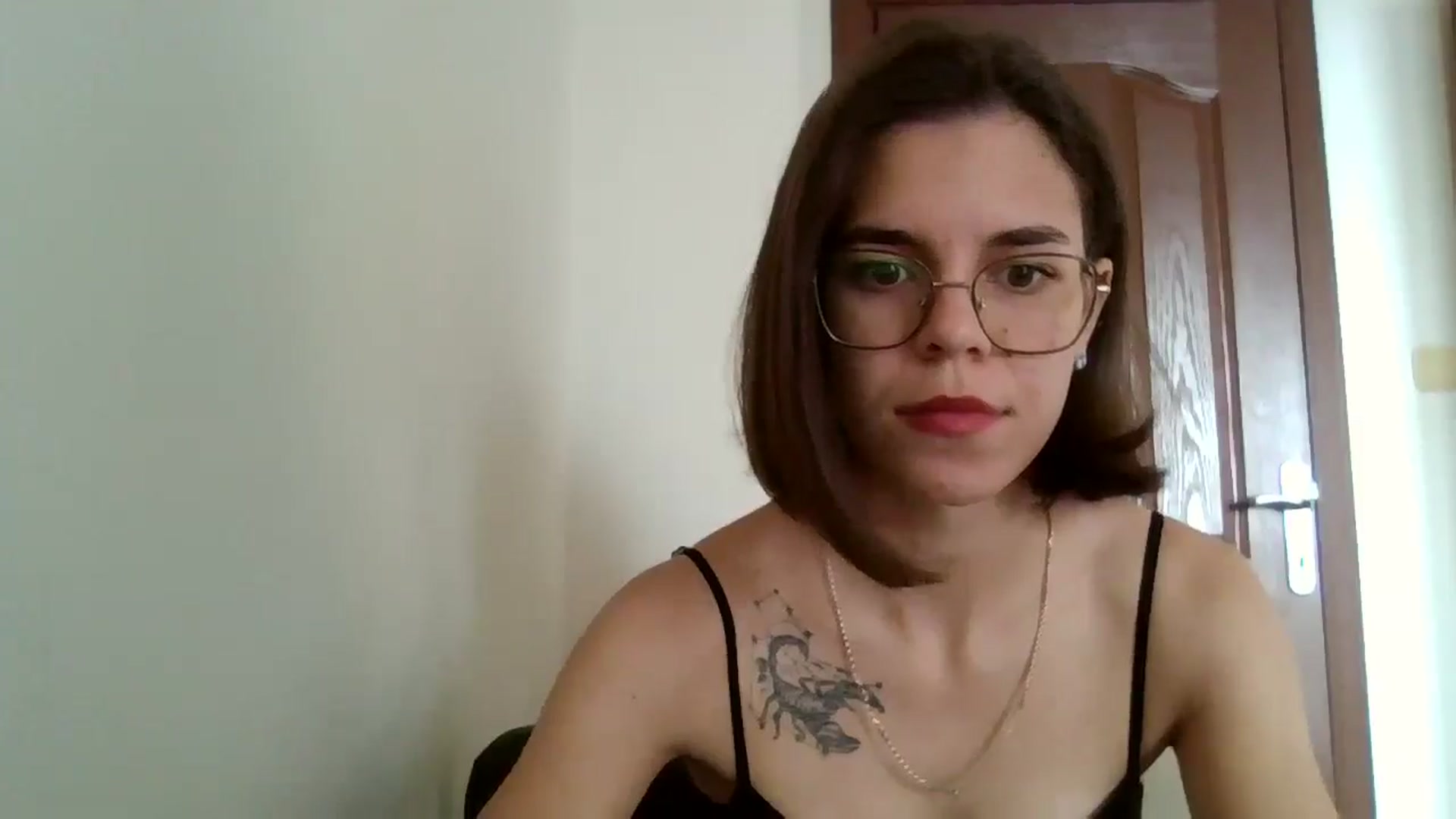 Gallery image thumbnail from EmilyWills's myfreecams stream on, 11/28/2025, 10:56 image 8 of 20