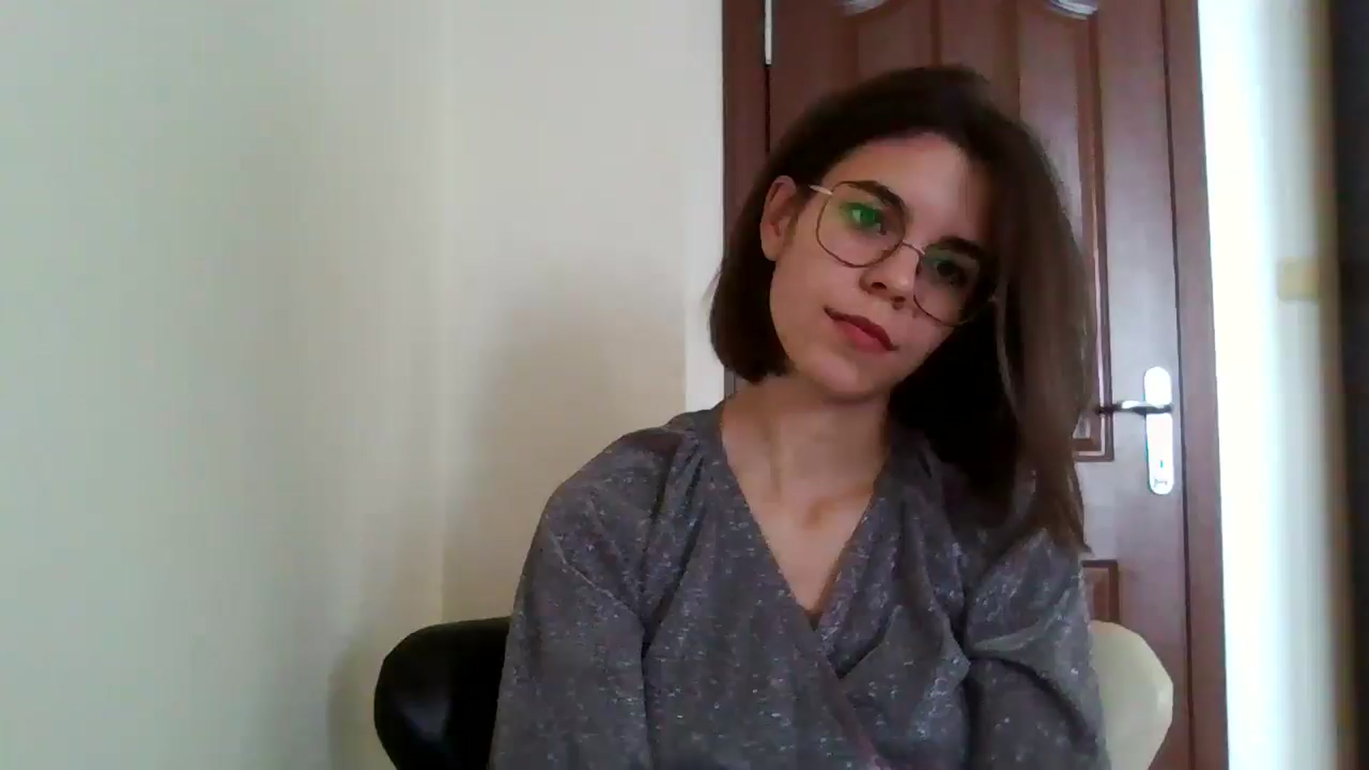Gallery image thumbnail from EmilyWills's myfreecams stream on, 12/01/2025, 12:50 image 14 of 20