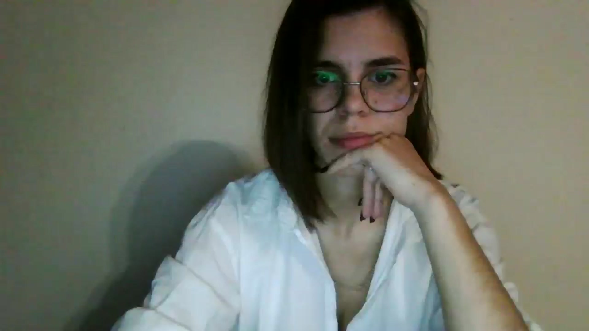 Gallery image thumbnail from EmilyWills's myfreecams stream on, 12/03/2025, 21:57 image 14 of 20