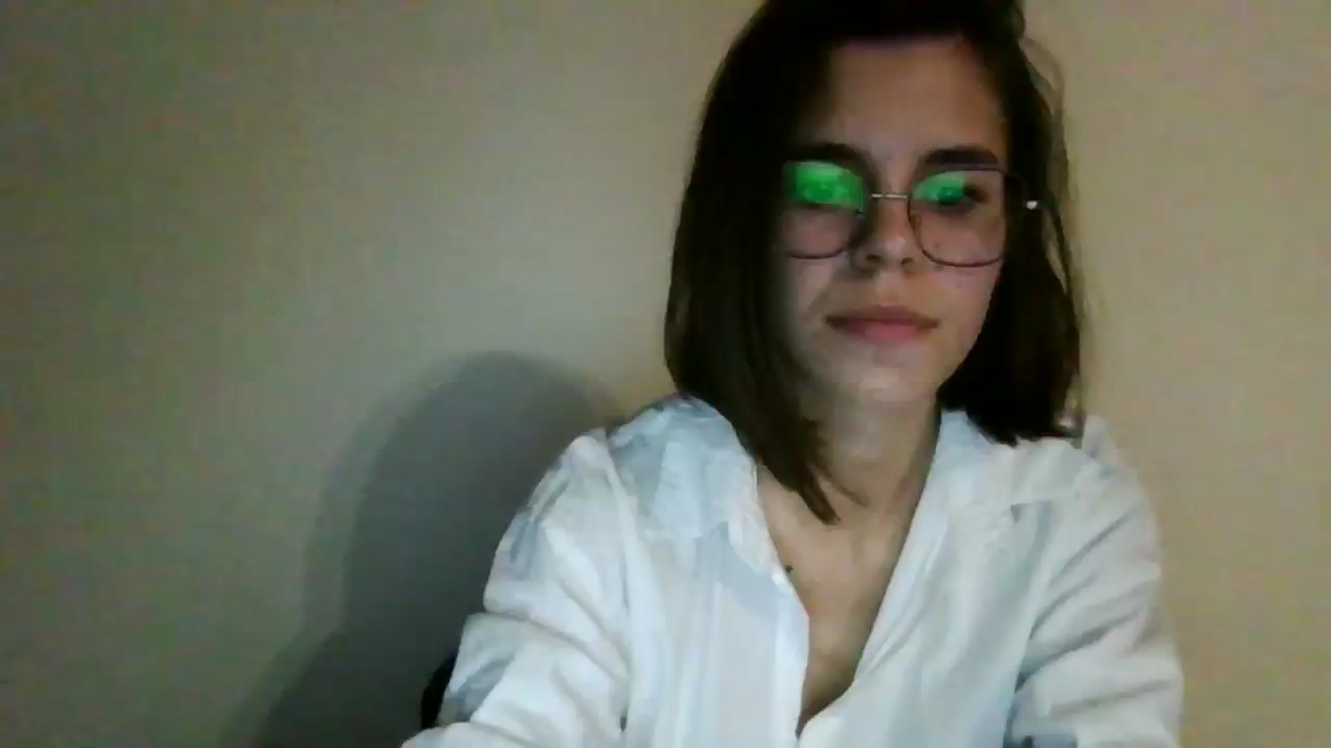 Gallery image thumbnail from EmilyWills's myfreecams stream on, 12/03/2025, 22:40 image 3 of 20