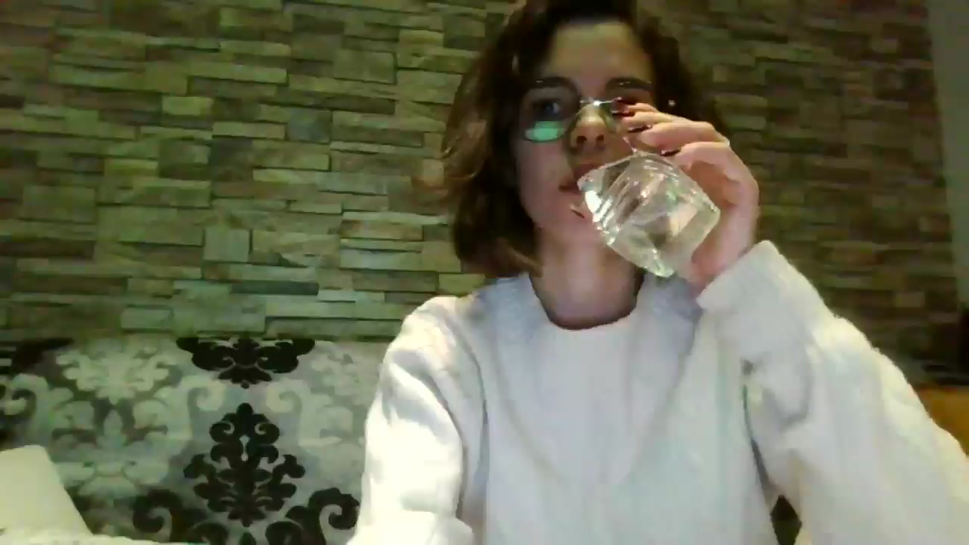 Gallery image thumbnail from EmilyWills's myfreecams stream on, 12/06/2025, 18:39 image 19 of 20