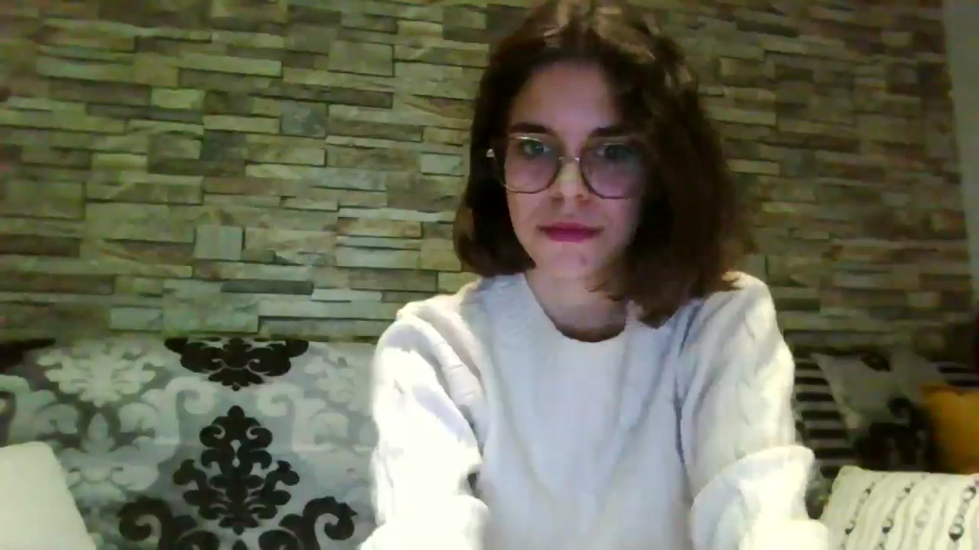 Gallery image thumbnail from EmilyWills's myfreecams stream on, 12/06/2025, 18:39 image 2 of 20