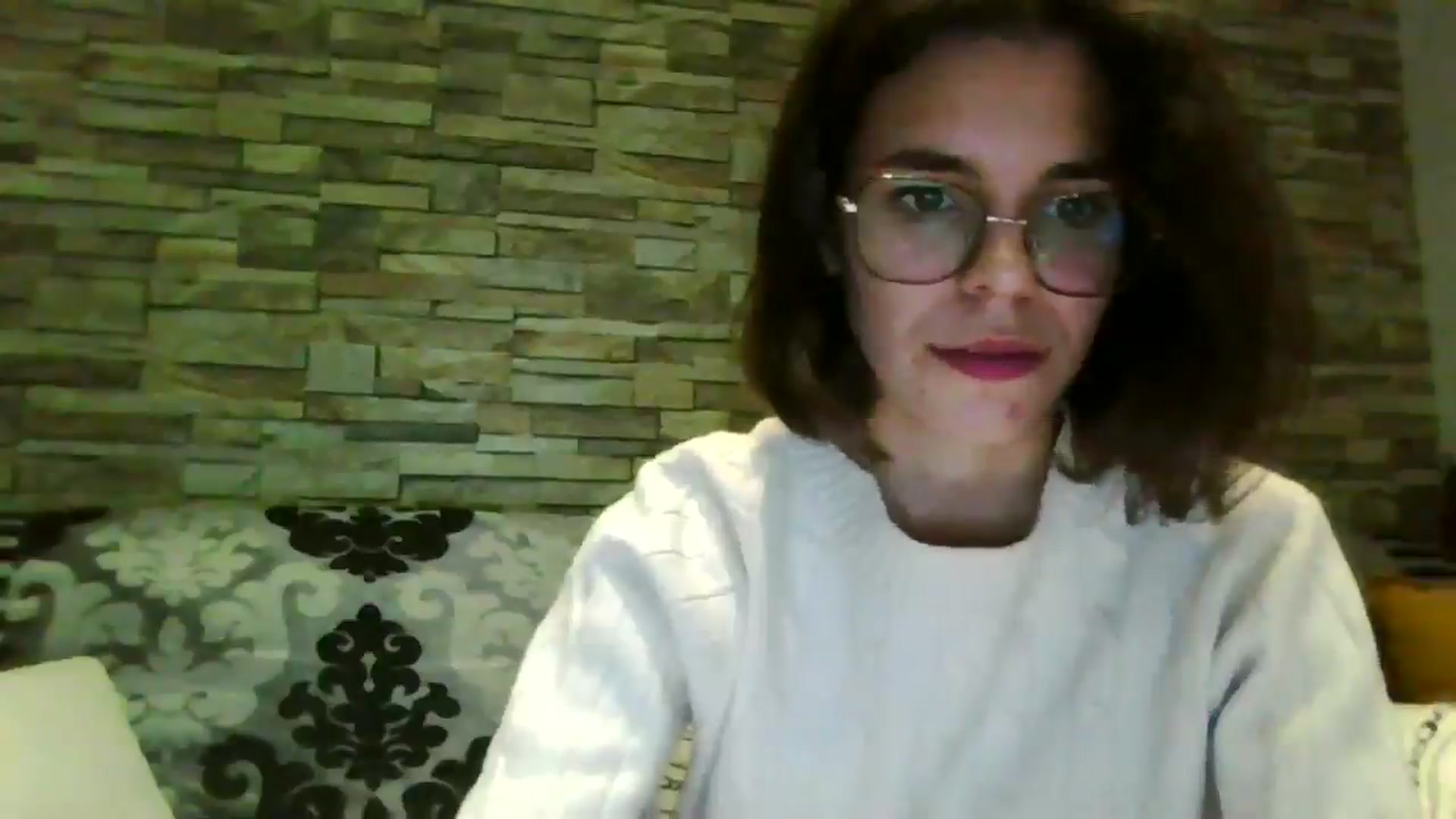 Gallery image thumbnail from EmilyWills's myfreecams stream on, 12/06/2025, 18:39 image 14 of 20