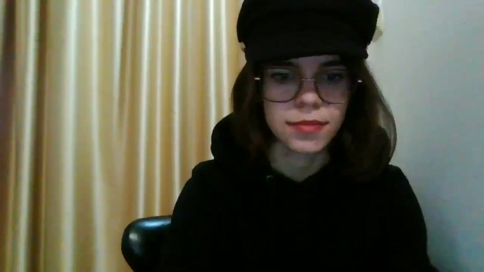 Gallery image thumbnail from EmilyWills's myfreecams stream on, 12/08/2025, 13:26 image 6 of 20