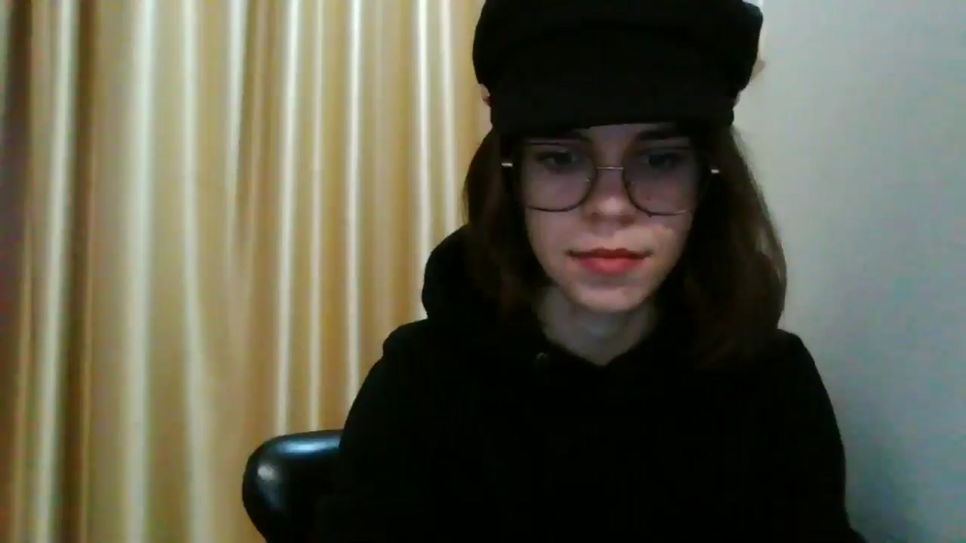 Gallery image thumbnail from EmilyWills's myfreecams stream on, 12/08/2025, 13:26 image 5 of 20