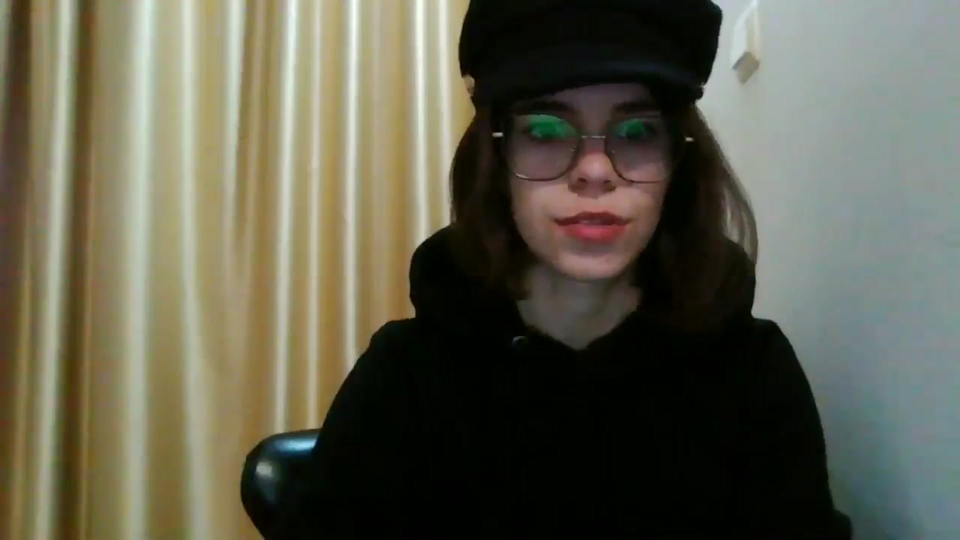 Gallery image thumbnail from EmilyWills's myfreecams stream on, 12/08/2025, 13:26 image 7 of 20