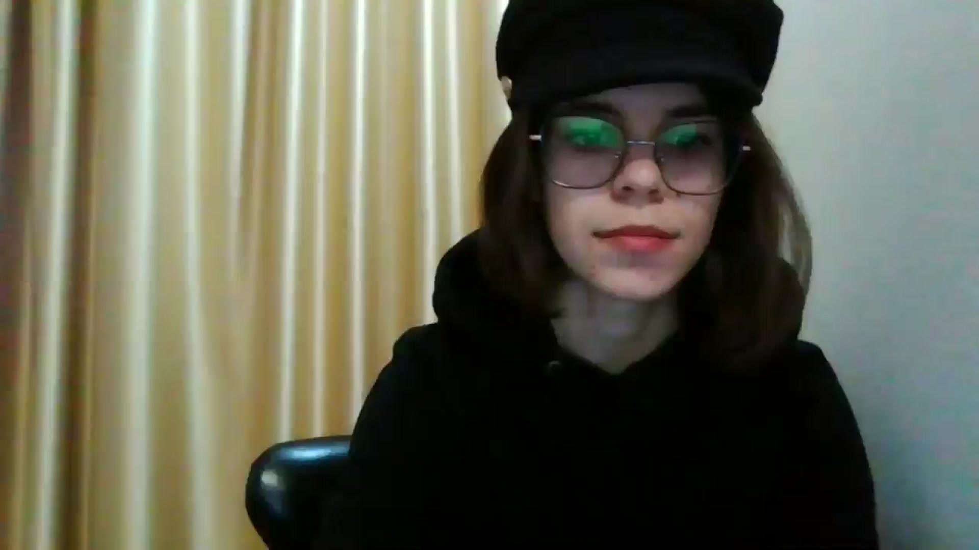 Gallery image thumbnail from EmilyWills's myfreecams stream on, 12/08/2025, 13:26 image 12 of 20