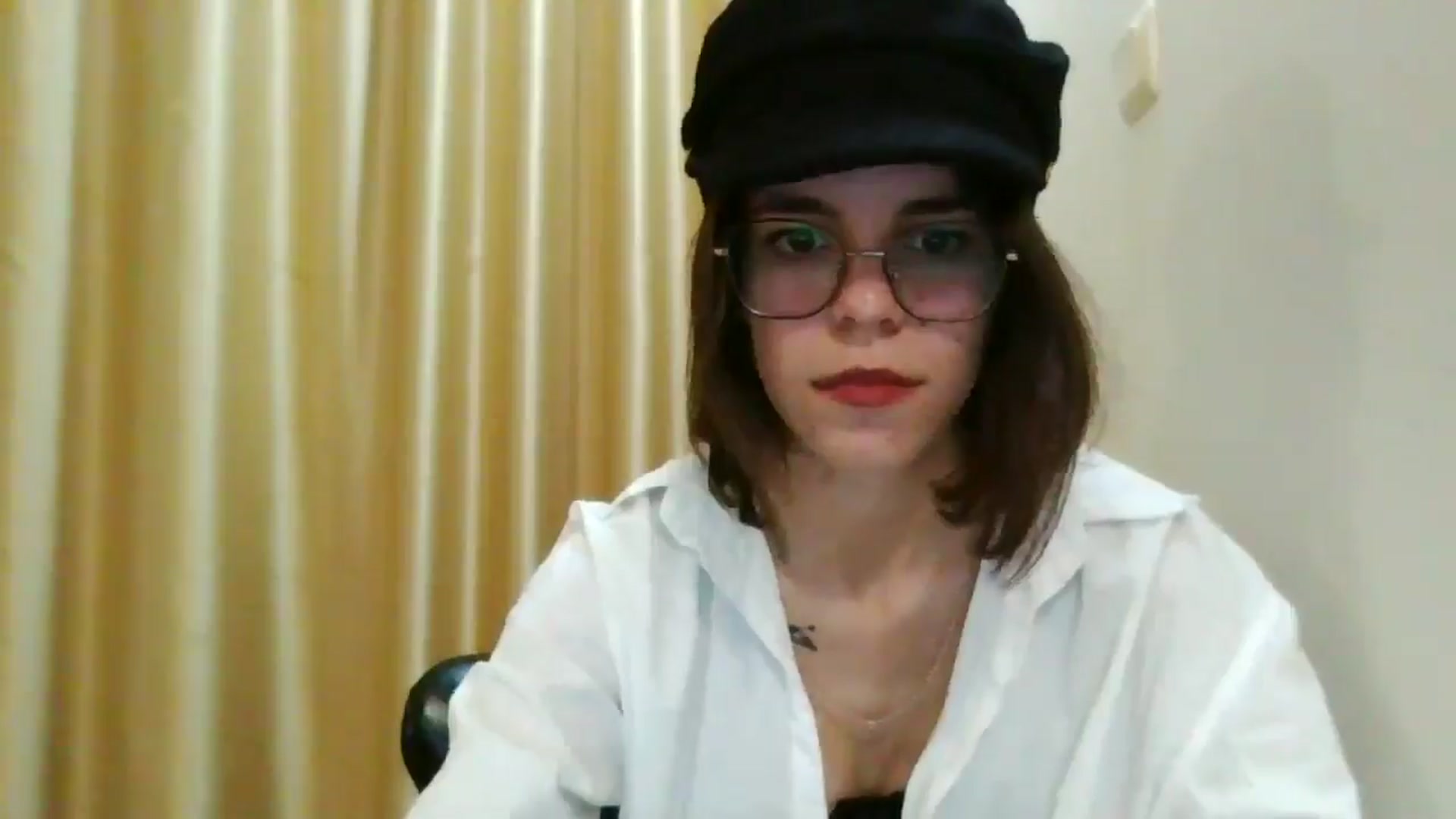Gallery image thumbnail from EmilyWills's myfreecams stream on, 12/08/2025, 18:06 image 17 of 20