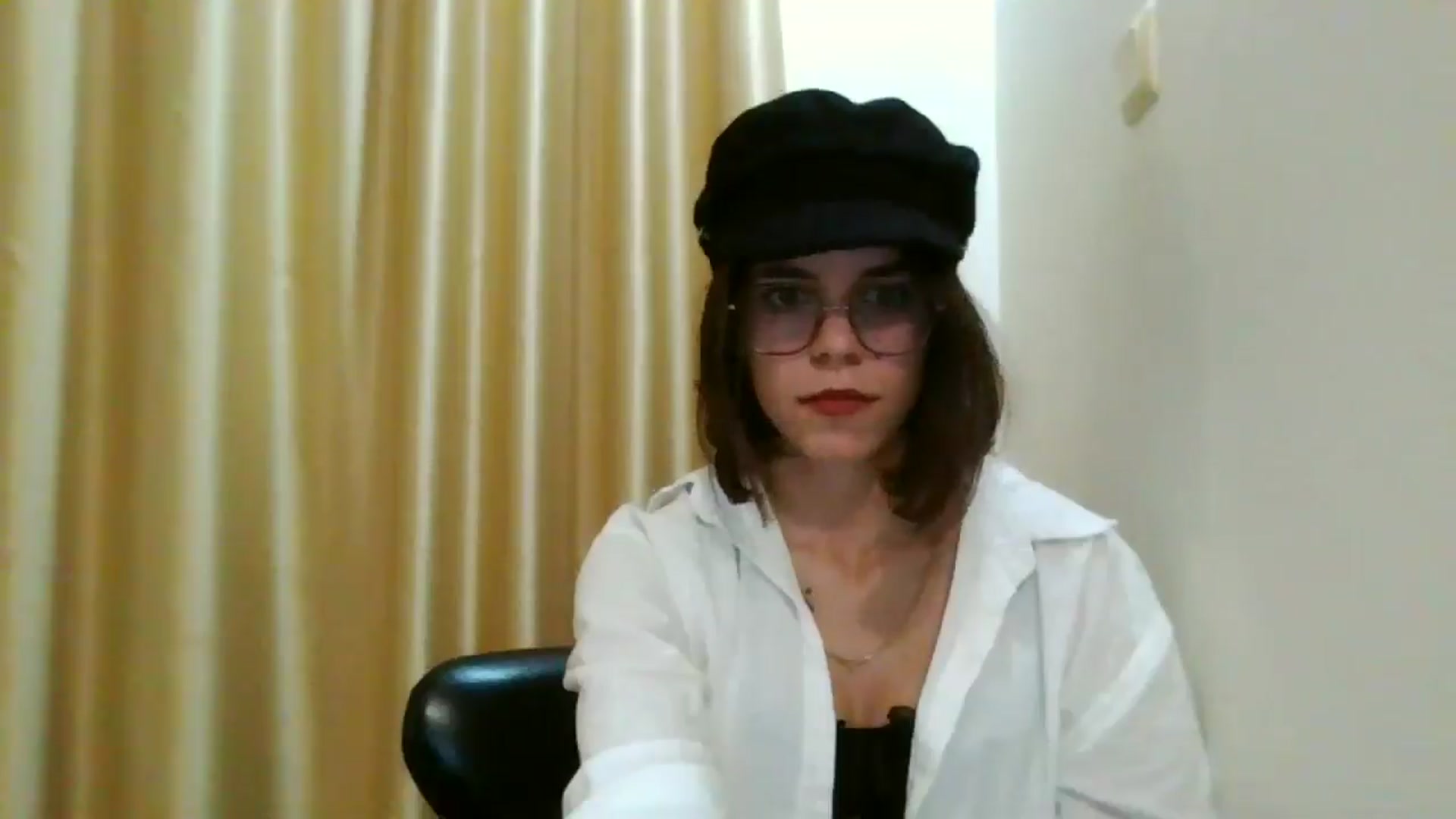 Gallery image thumbnail from EmilyWills's myfreecams stream on, 12/08/2025, 18:06 image 18 of 20