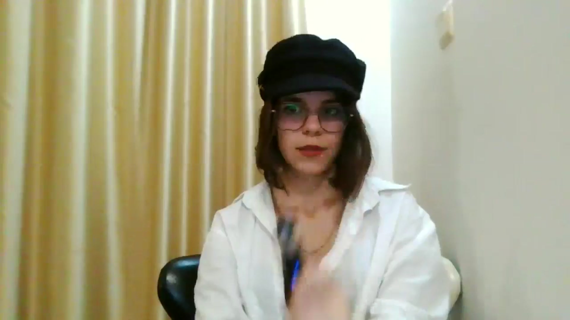 Gallery image thumbnail from EmilyWills's myfreecams stream on, 12/08/2025, 18:06 image 16 of 20