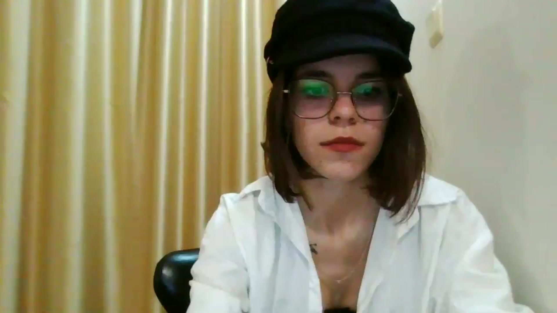 Gallery image thumbnail from EmilyWills's myfreecams stream on, 12/08/2025, 18:06 image 20 of 20