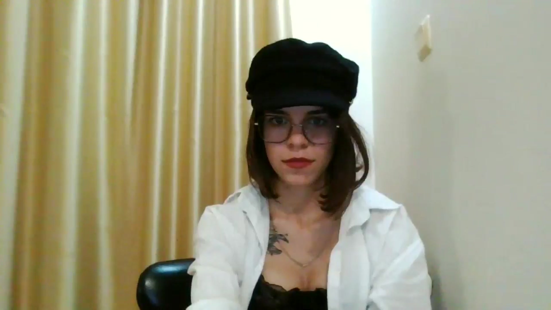 Gallery image thumbnail from EmilyWills's myfreecams stream on, 12/08/2025, 18:06 image 3 of 20