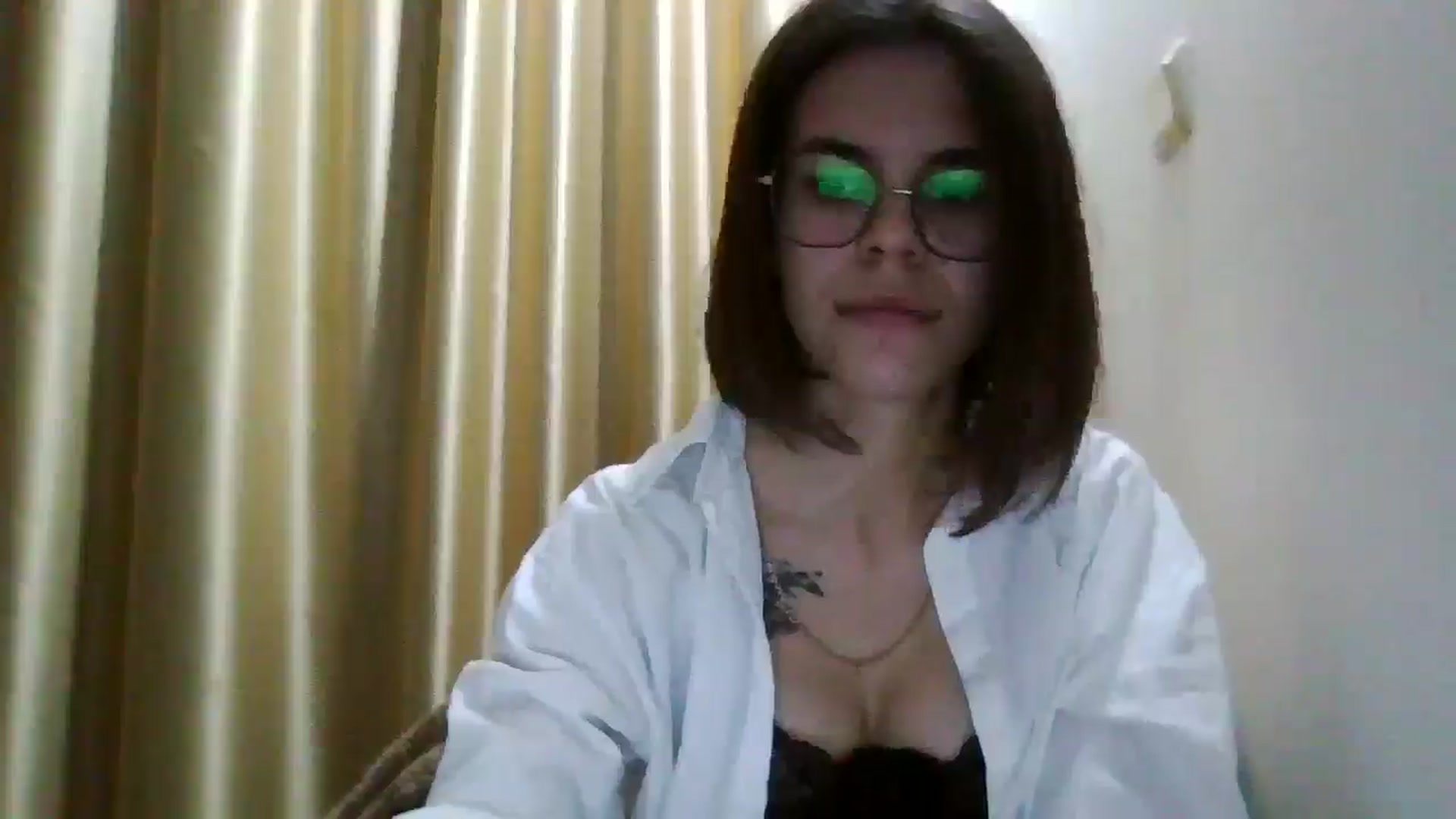 Gallery image thumbnail from EmilyWills's myfreecams stream on, 12/08/2025, 21:51 image 18 of 20