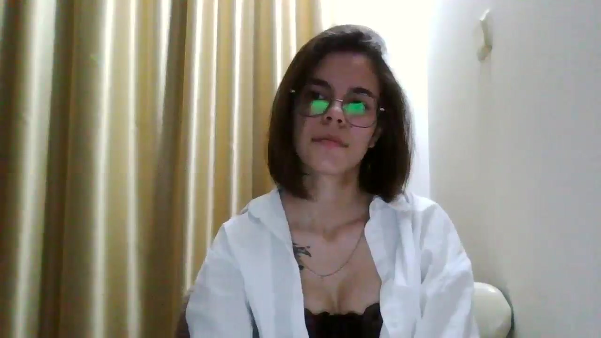 Gallery image thumbnail from EmilyWills's myfreecams stream on, 12/08/2025, 22:23 image 19 of 20