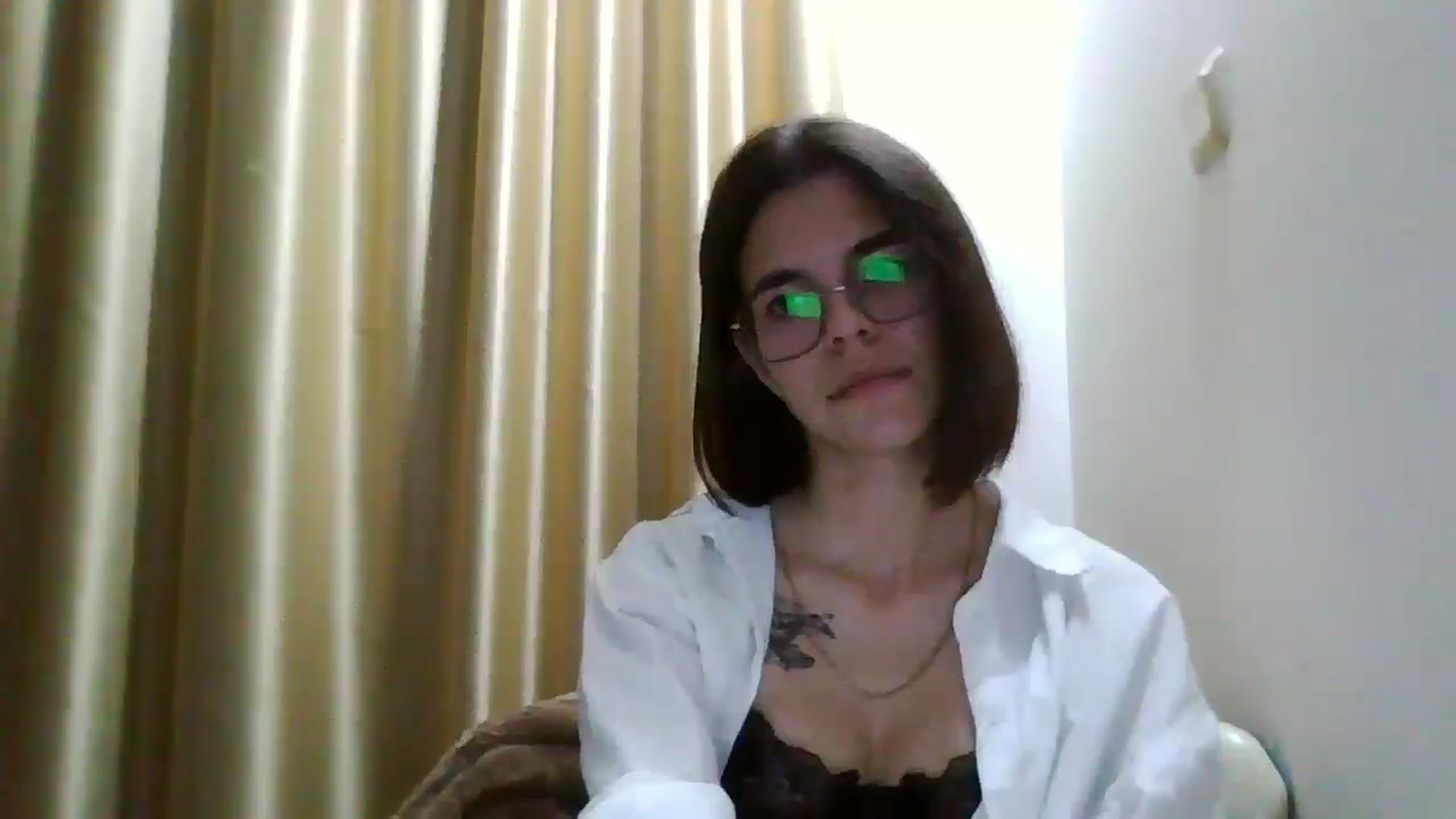 Gallery image thumbnail from EmilyWills's myfreecams stream on, 12/08/2025, 22:23 image 15 of 20