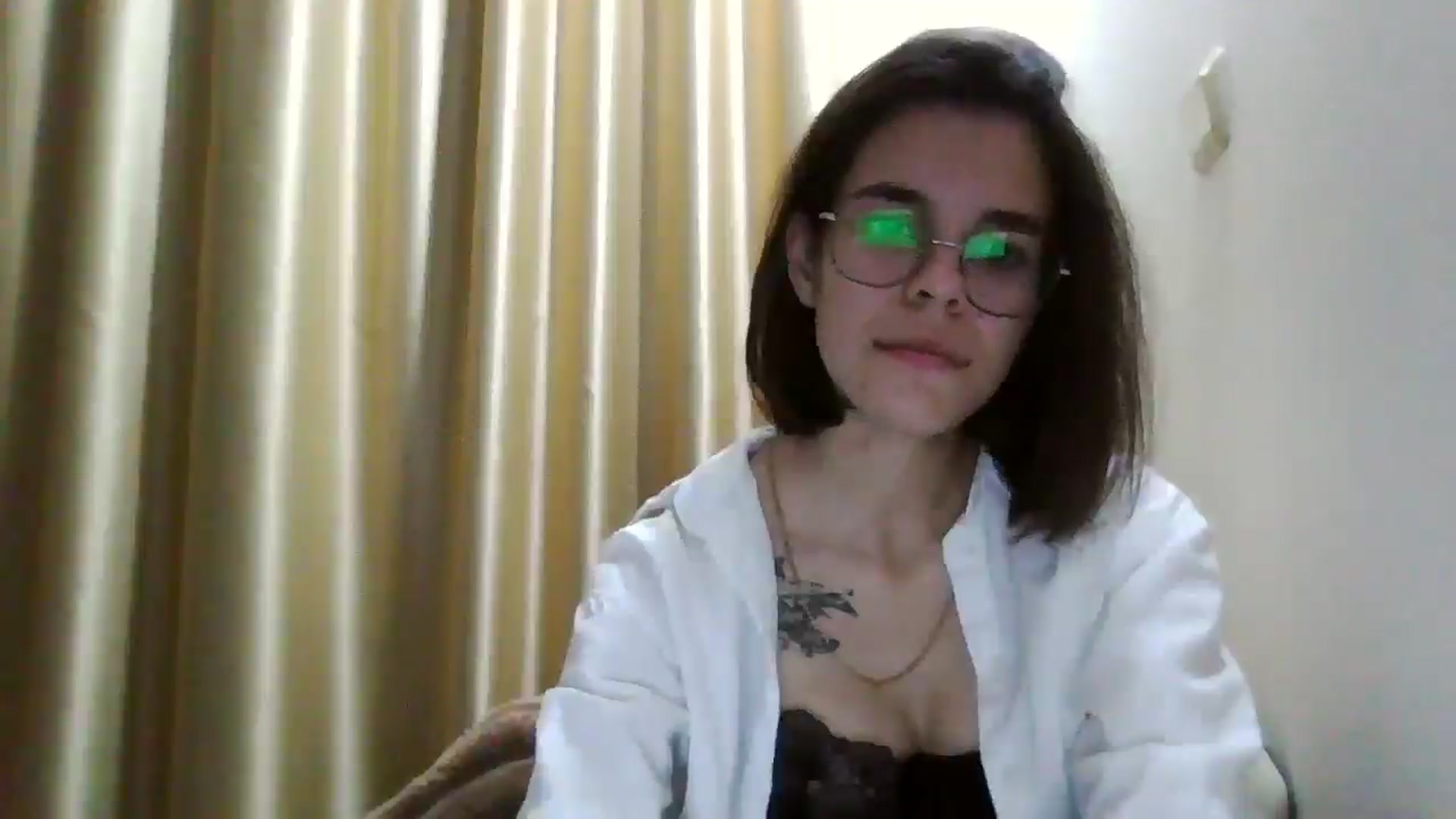 Gallery image thumbnail from EmilyWills's myfreecams stream on, 12/08/2025, 22:23 image 4 of 20