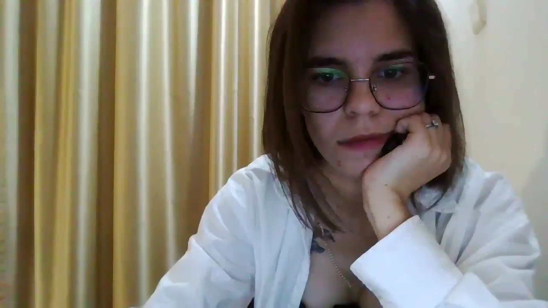 Gallery image thumbnail from EmilyWills's myfreecams stream on, 12/09/2025, 07:33 image 20 of 20