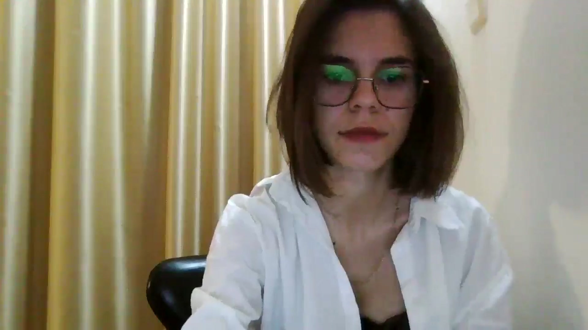 Gallery image thumbnail from EmilyWills's myfreecams stream on, 12/09/2025, 07:33 image 2 of 20