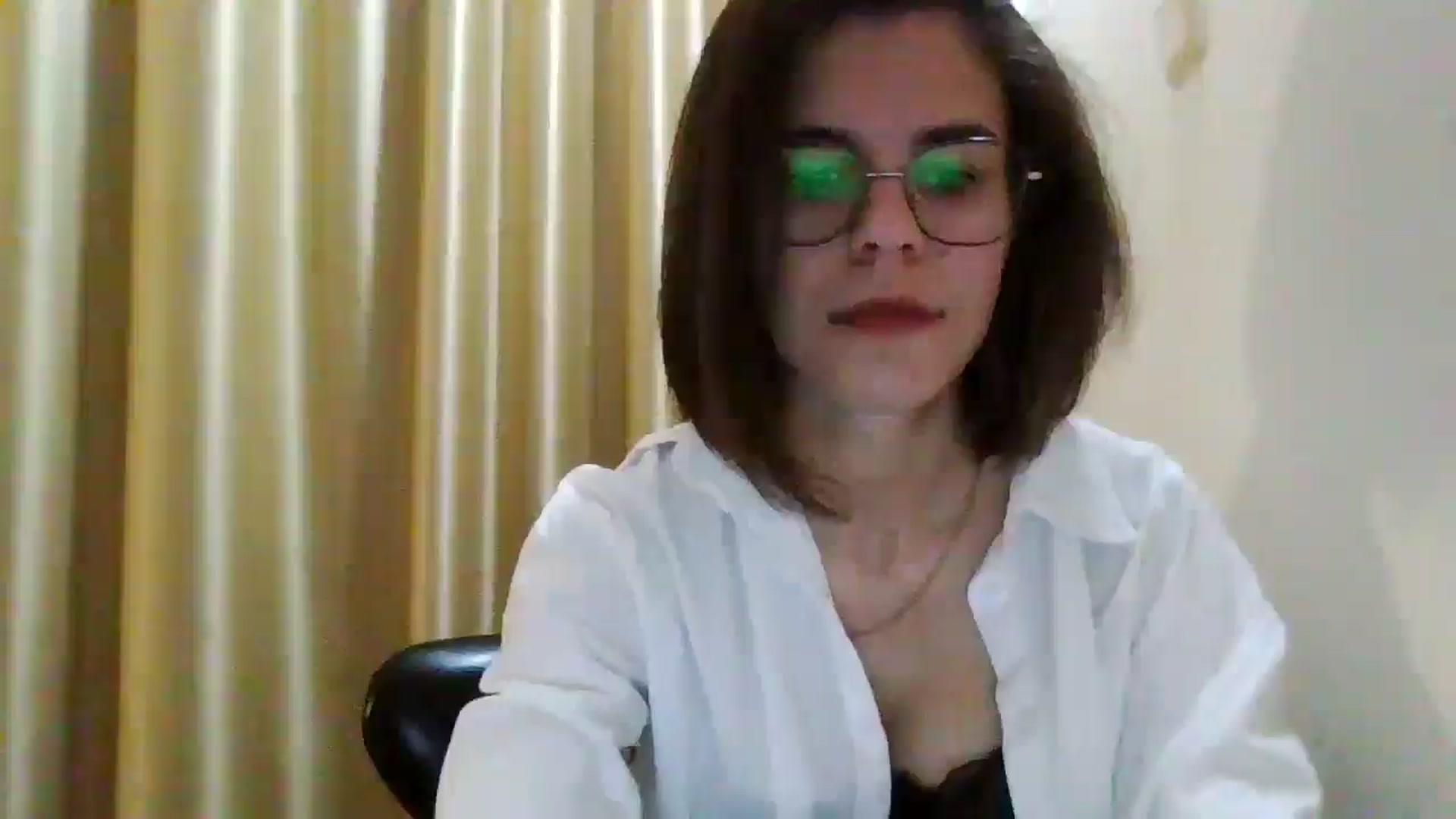 Gallery image thumbnail from EmilyWills's myfreecams stream on, 12/09/2025, 07:33 image 9 of 20