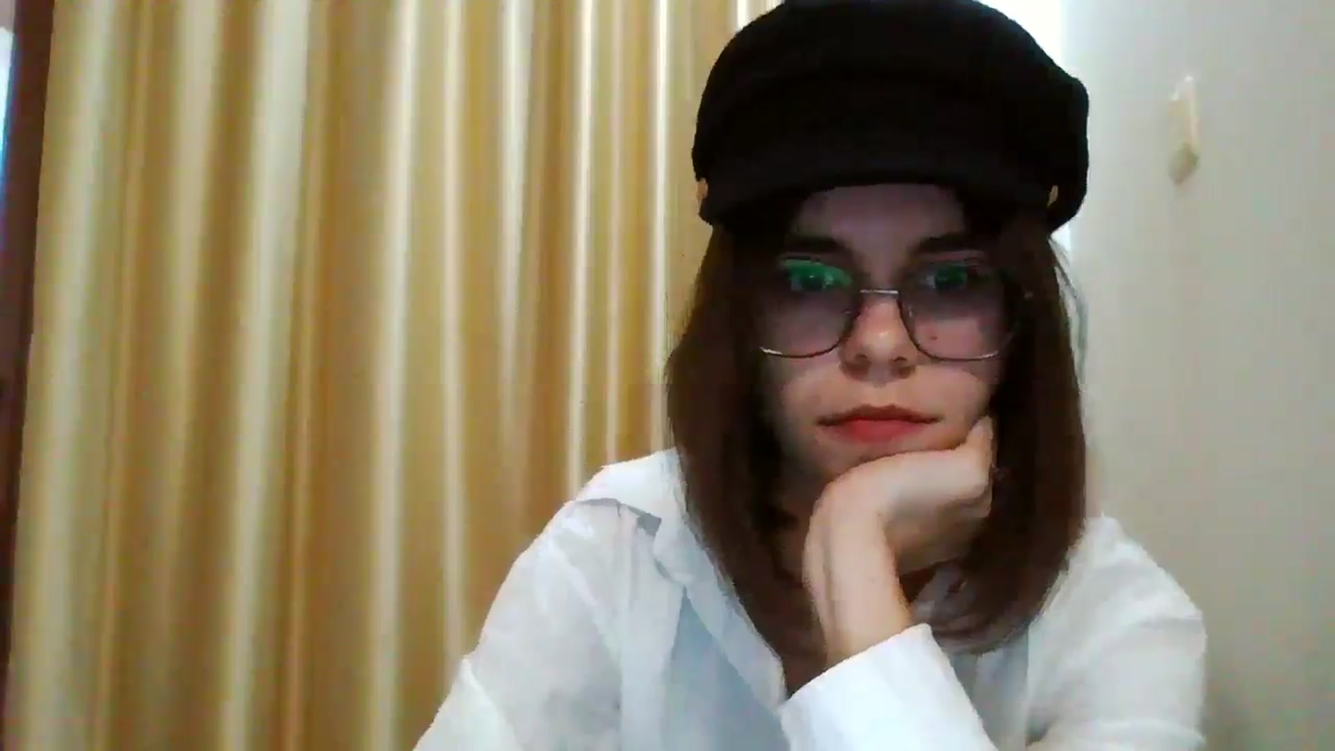 Gallery image thumbnail from EmilyWills's myfreecams stream on, 12/09/2025, 13:19 image 17 of 20