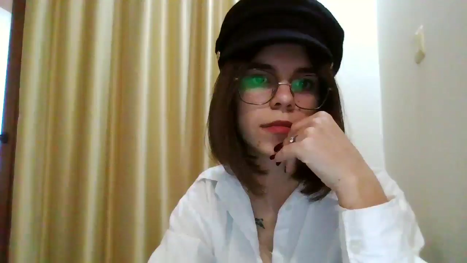Gallery image thumbnail from EmilyWills's myfreecams stream on, 12/09/2025, 13:19 image 1 of 20