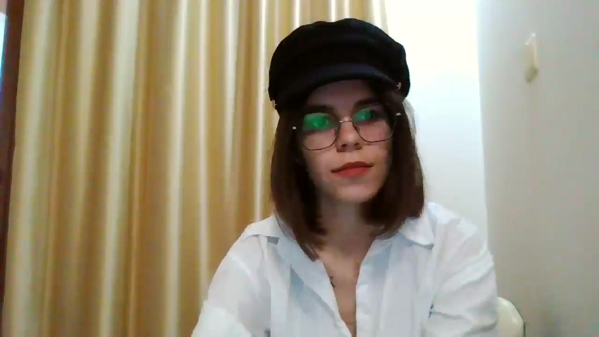 Gallery image thumbnail from EmilyWills's myfreecams stream on, 12/09/2025, 13:19 image 14 of 20