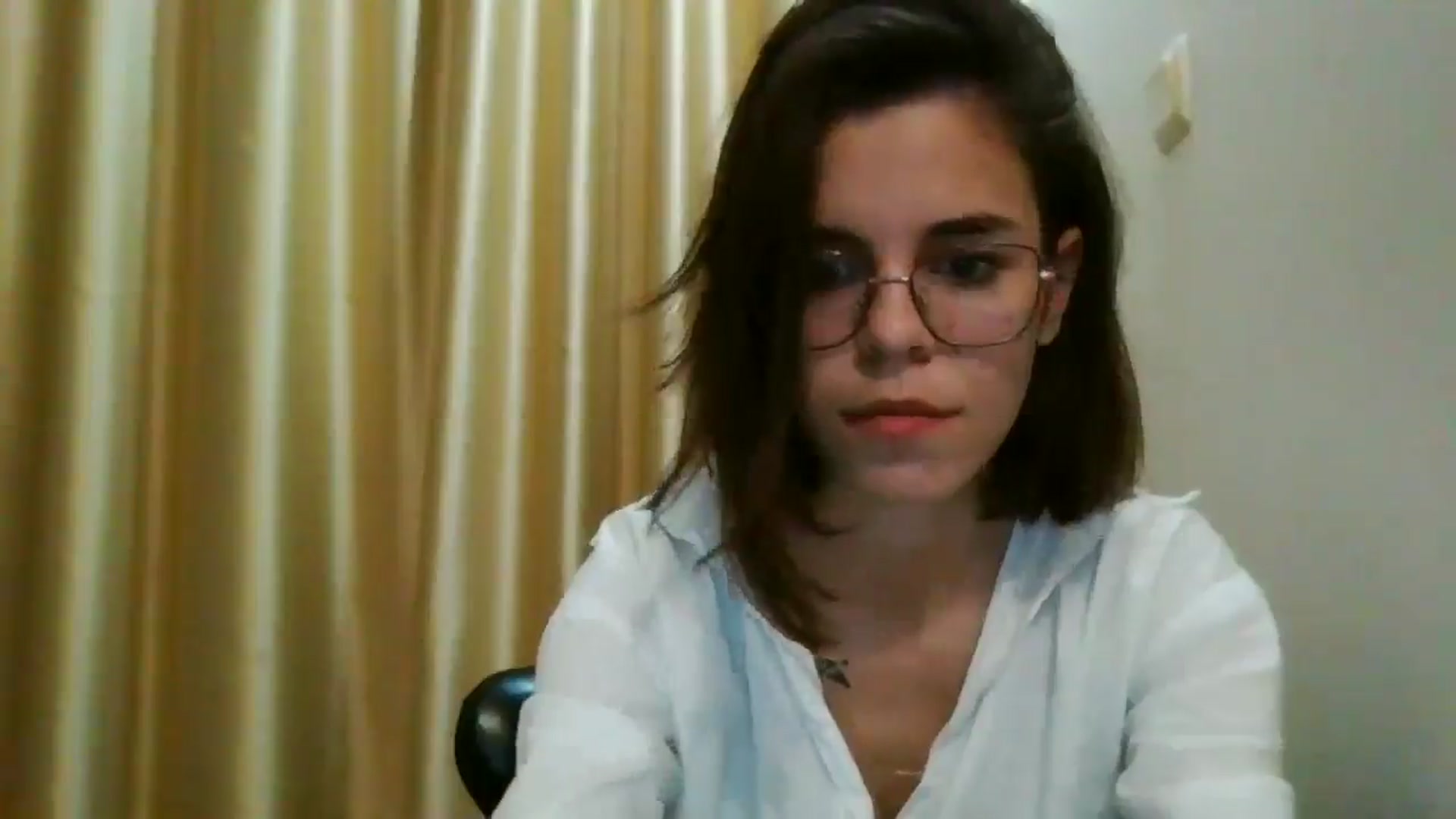 Gallery image thumbnail from EmilyWills's myfreecams stream on, 12/09/2025, 18:24 image 13 of 20