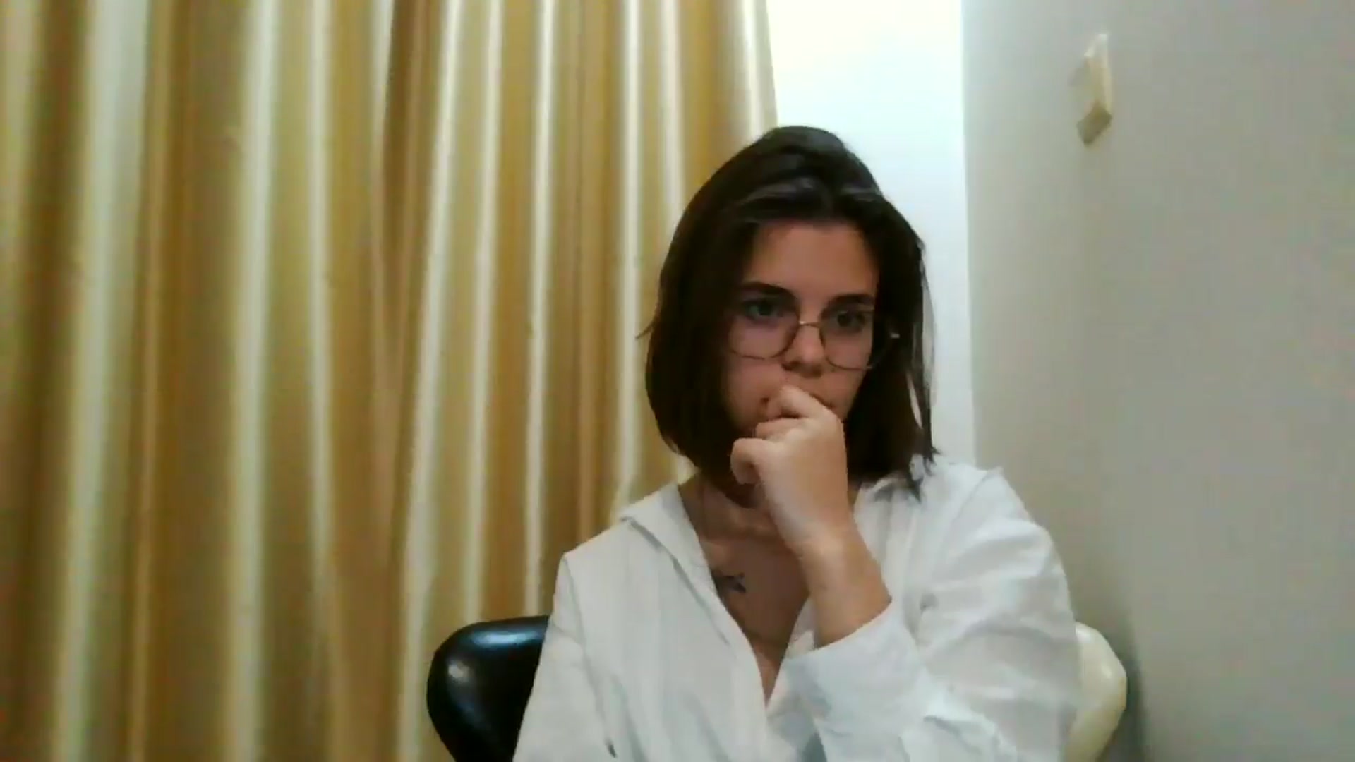 Gallery image thumbnail from EmilyWills's myfreecams stream on, 12/09/2025, 18:24 image 19 of 20