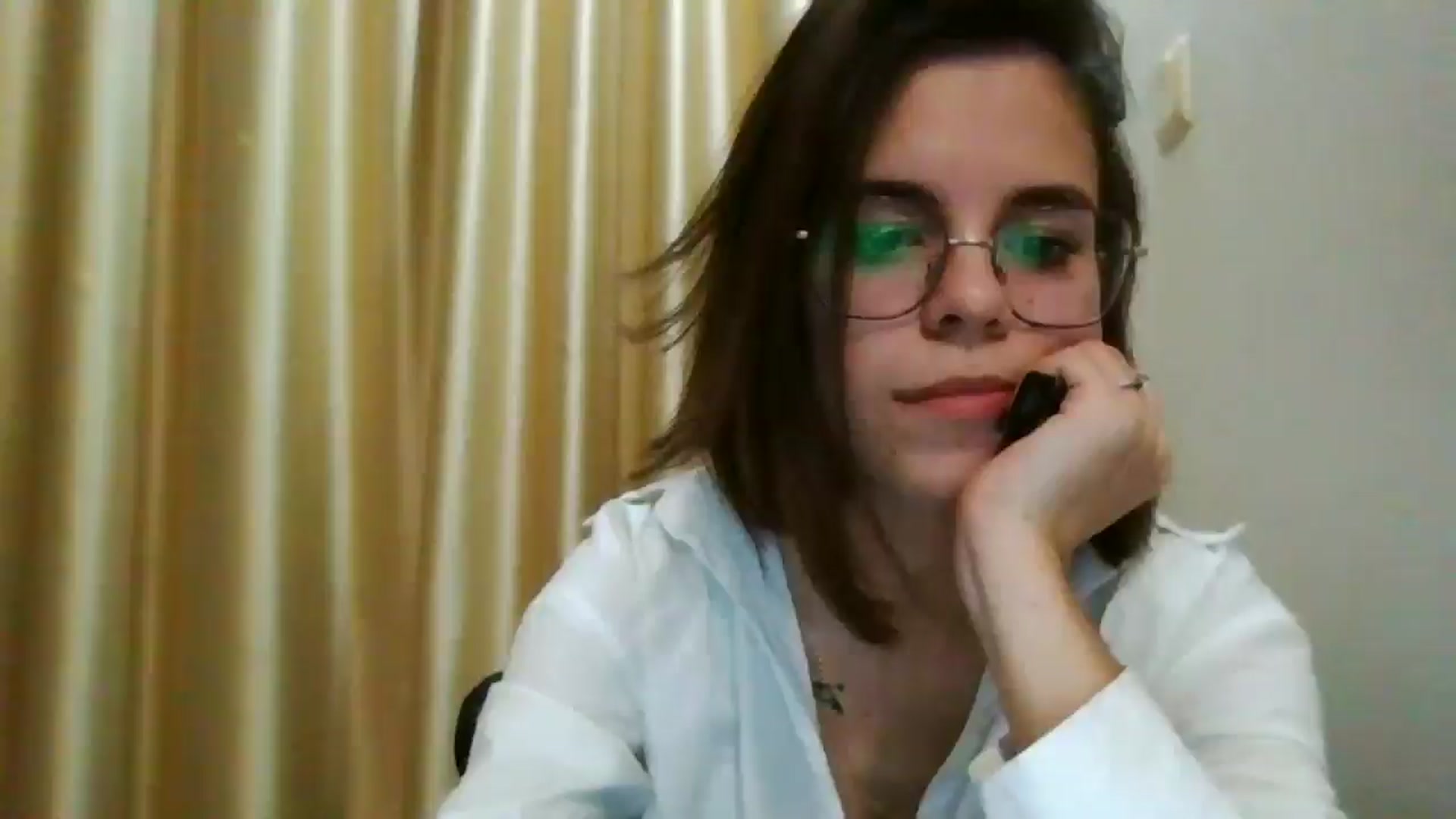 Gallery image thumbnail from EmilyWills's myfreecams stream on, 12/09/2025, 18:24 image 5 of 20