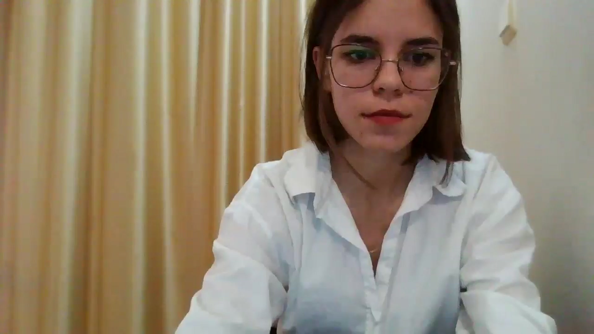 Gallery image thumbnail from EmilyWills's myfreecams stream on, 12/10/2025, 12:38 image 14 of 20