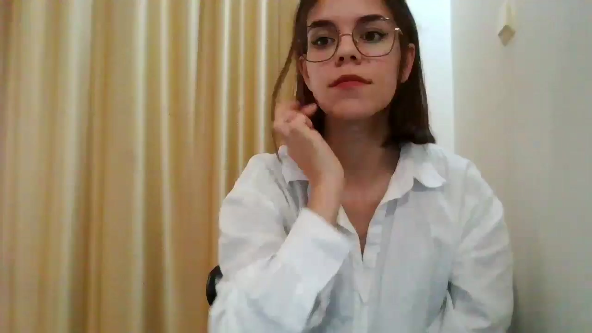 Gallery image thumbnail from EmilyWills's myfreecams stream on, 12/10/2025, 12:38 image 12 of 20