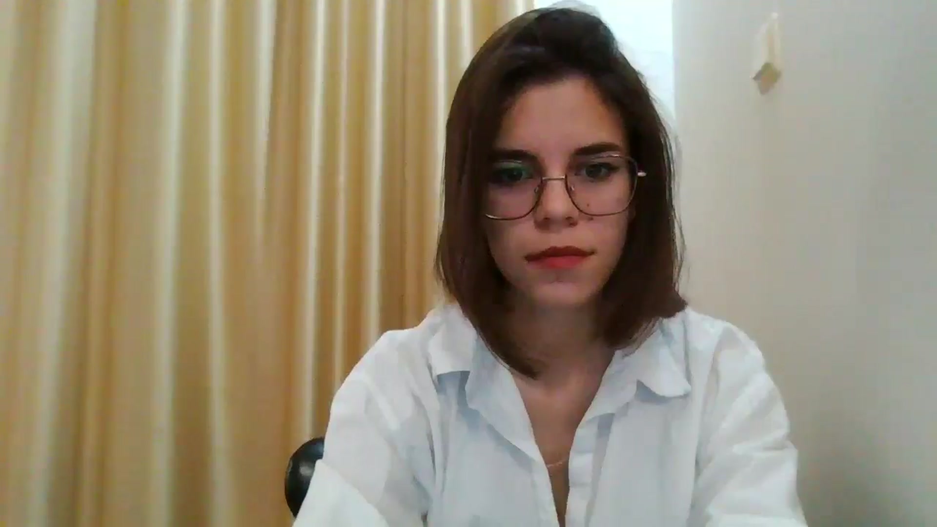 Gallery image thumbnail from EmilyWills's myfreecams stream on, 12/10/2025, 12:38 image 8 of 20