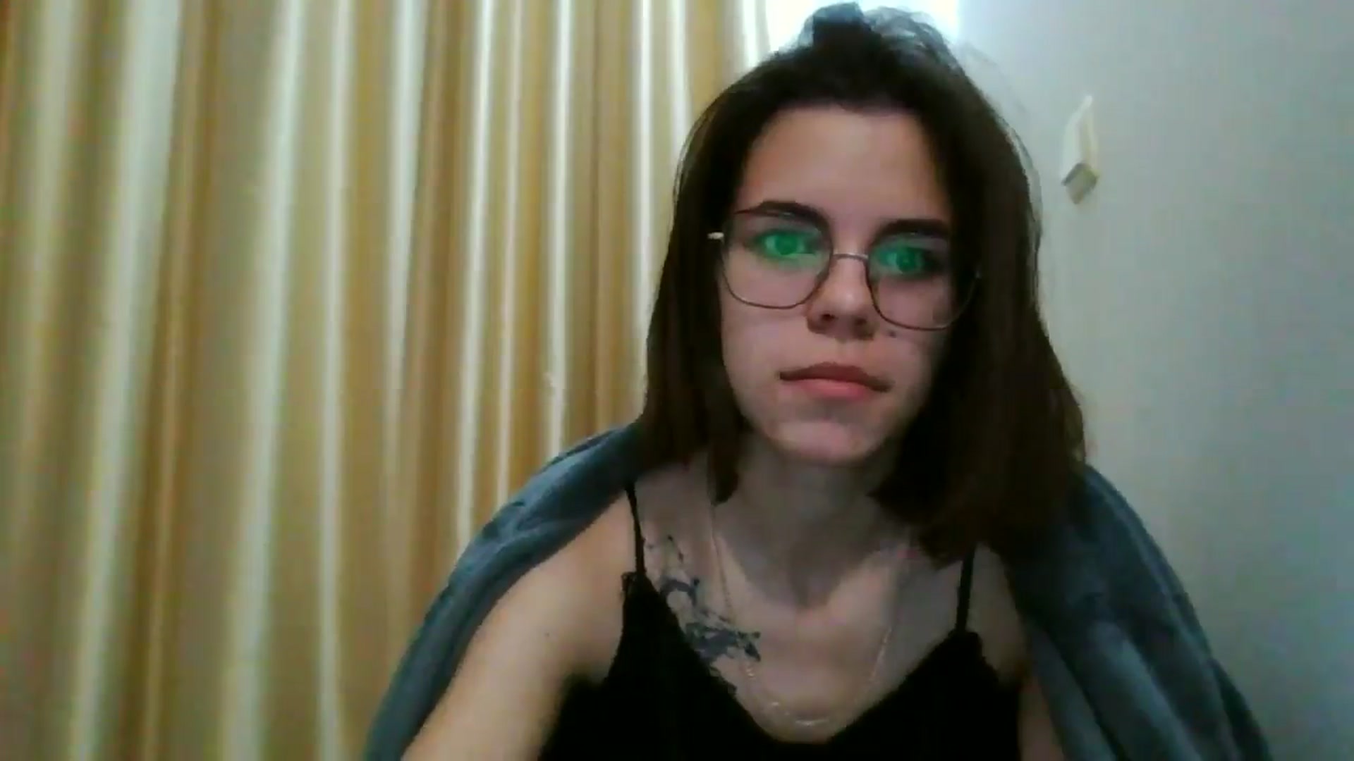 Gallery image thumbnail from EmilyWills's myfreecams stream on, 12/11/2025, 06:12 image 14 of 20