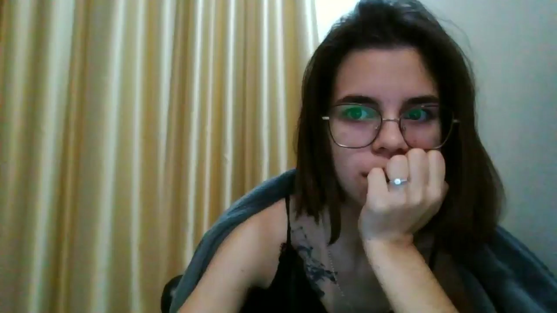 Gallery image thumbnail from EmilyWills's myfreecams stream on, 12/11/2025, 06:12 image 18 of 20