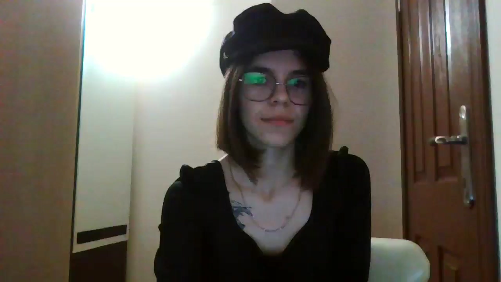 Gallery image thumbnail from EmilyWills's myfreecams stream on, 12/16/2025, 23:21 image 5 of 20