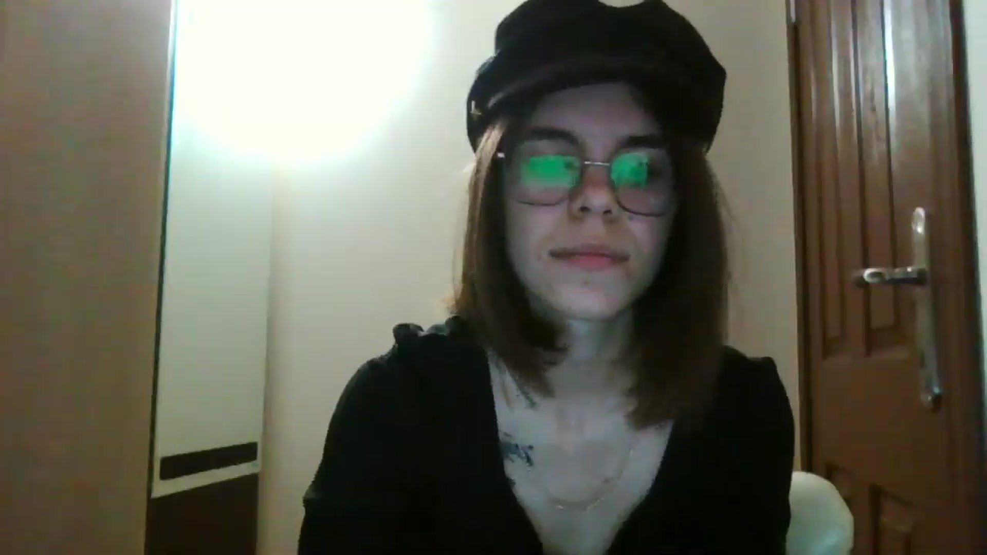 Gallery image thumbnail from EmilyWills's myfreecams stream on, 12/16/2025, 23:21 image 15 of 20