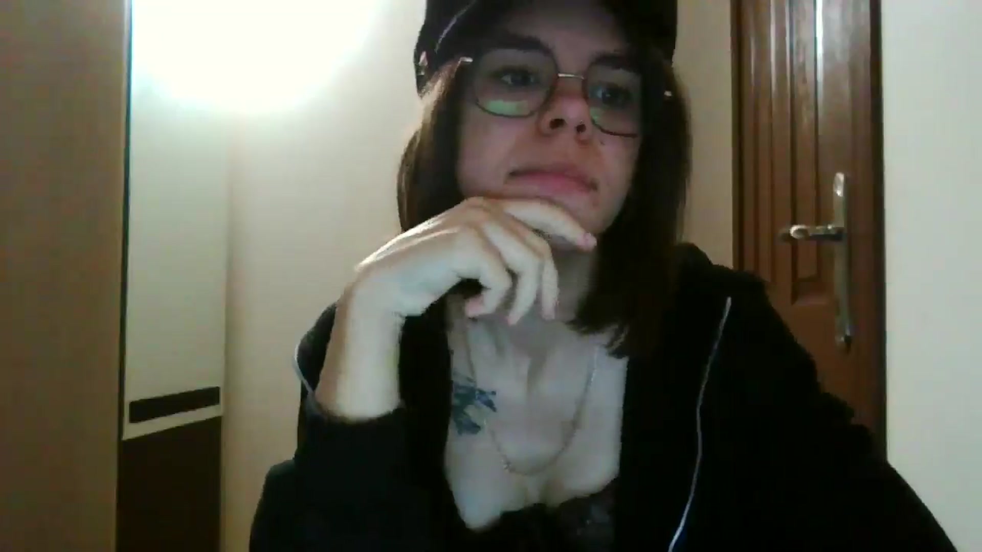 Gallery image thumbnail from EmilyWills's myfreecams stream on, 12/19/2025, 21:11 image 10 of 20