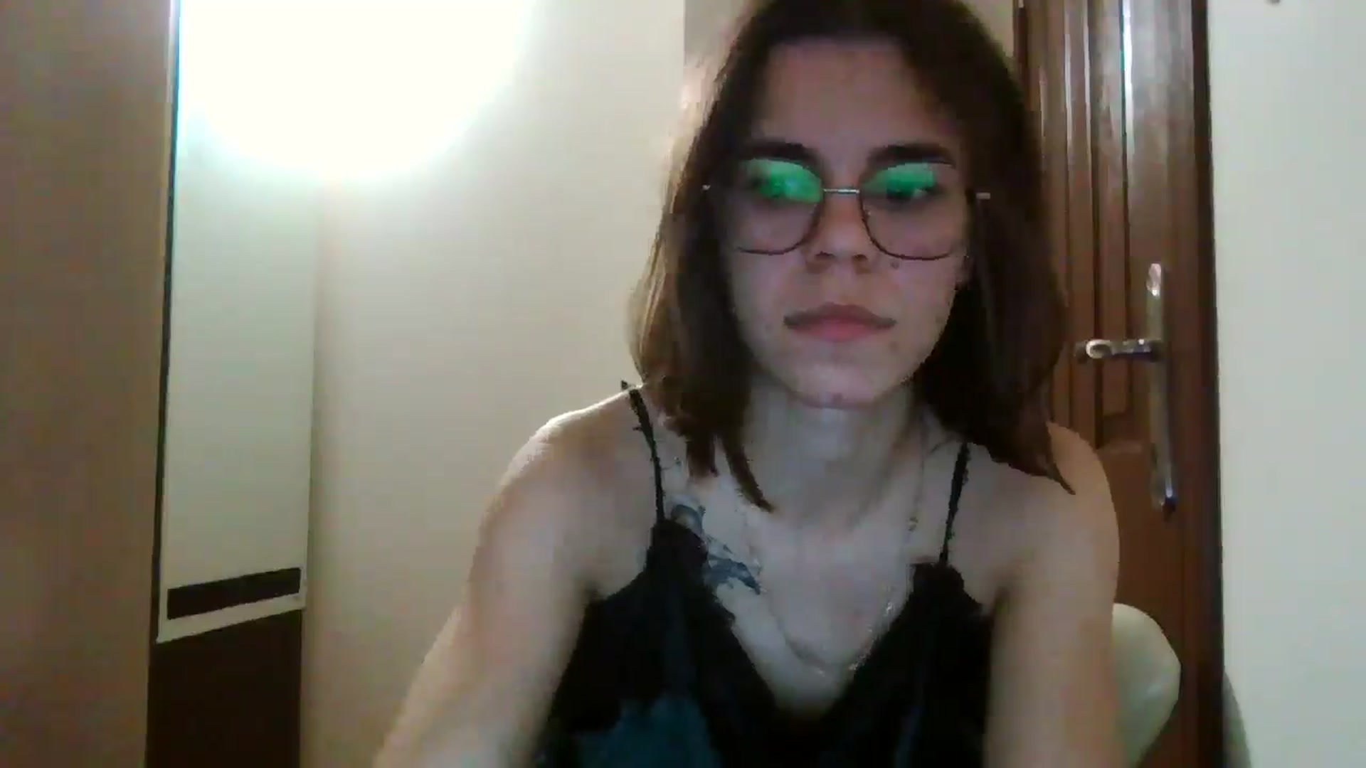 Gallery image thumbnail from EmilyWills's myfreecams stream on, 12/20/2025, 23:12 image 6 of 20