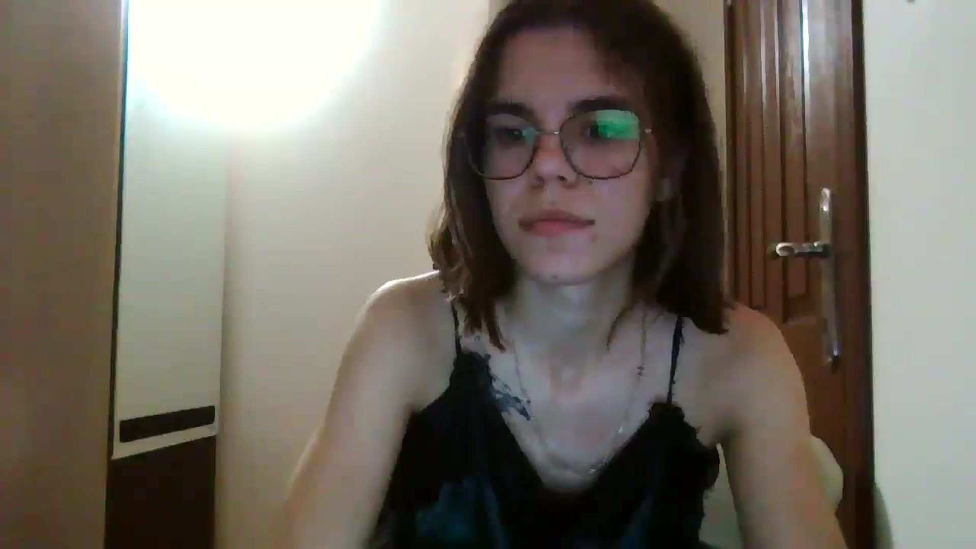 Gallery image thumbnail from EmilyWills's myfreecams stream on, 12/20/2025, 23:12 image 4 of 20