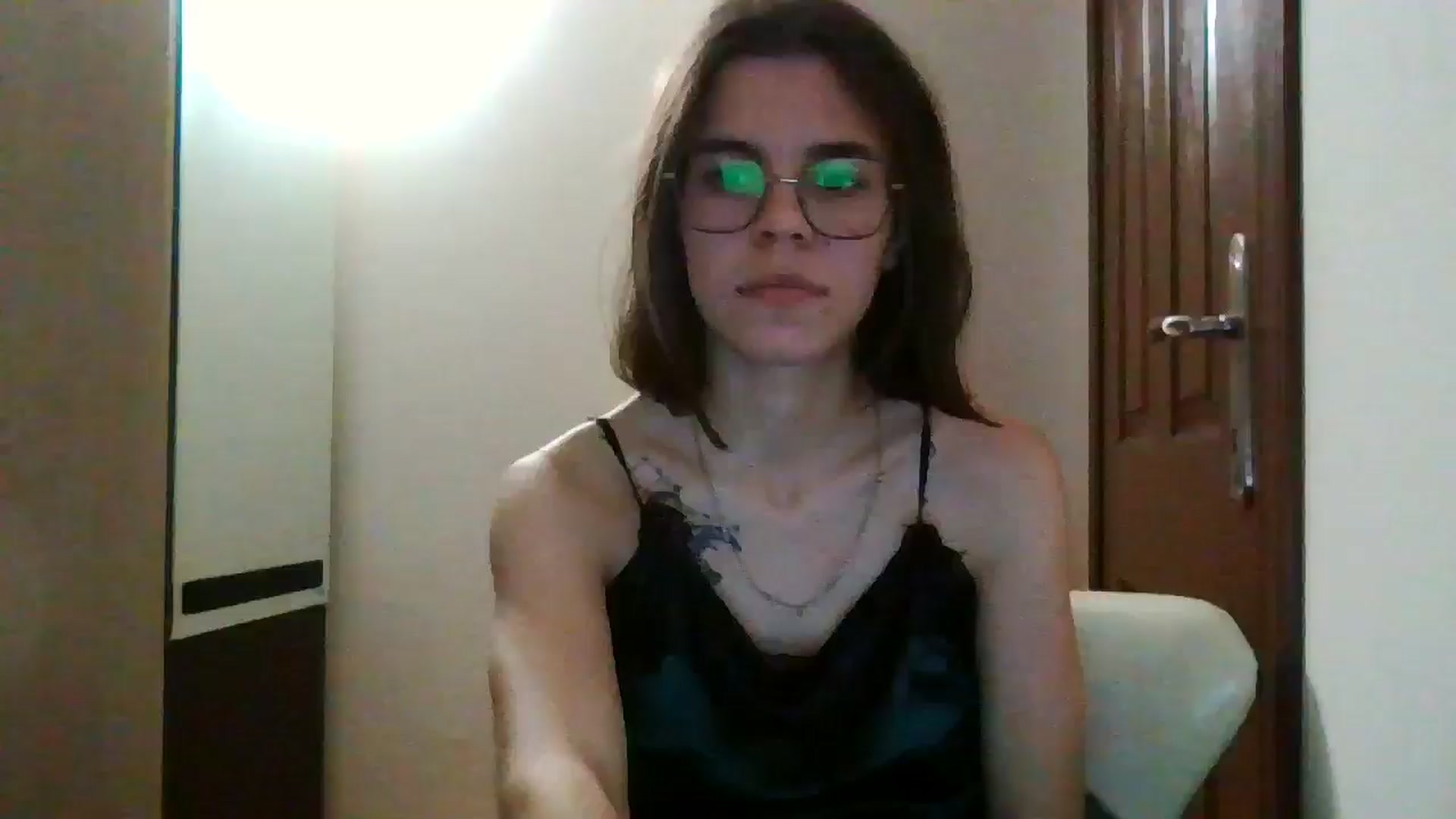 Gallery image thumbnail from EmilyWills's myfreecams stream on, 12/20/2025, 23:12 image 12 of 20