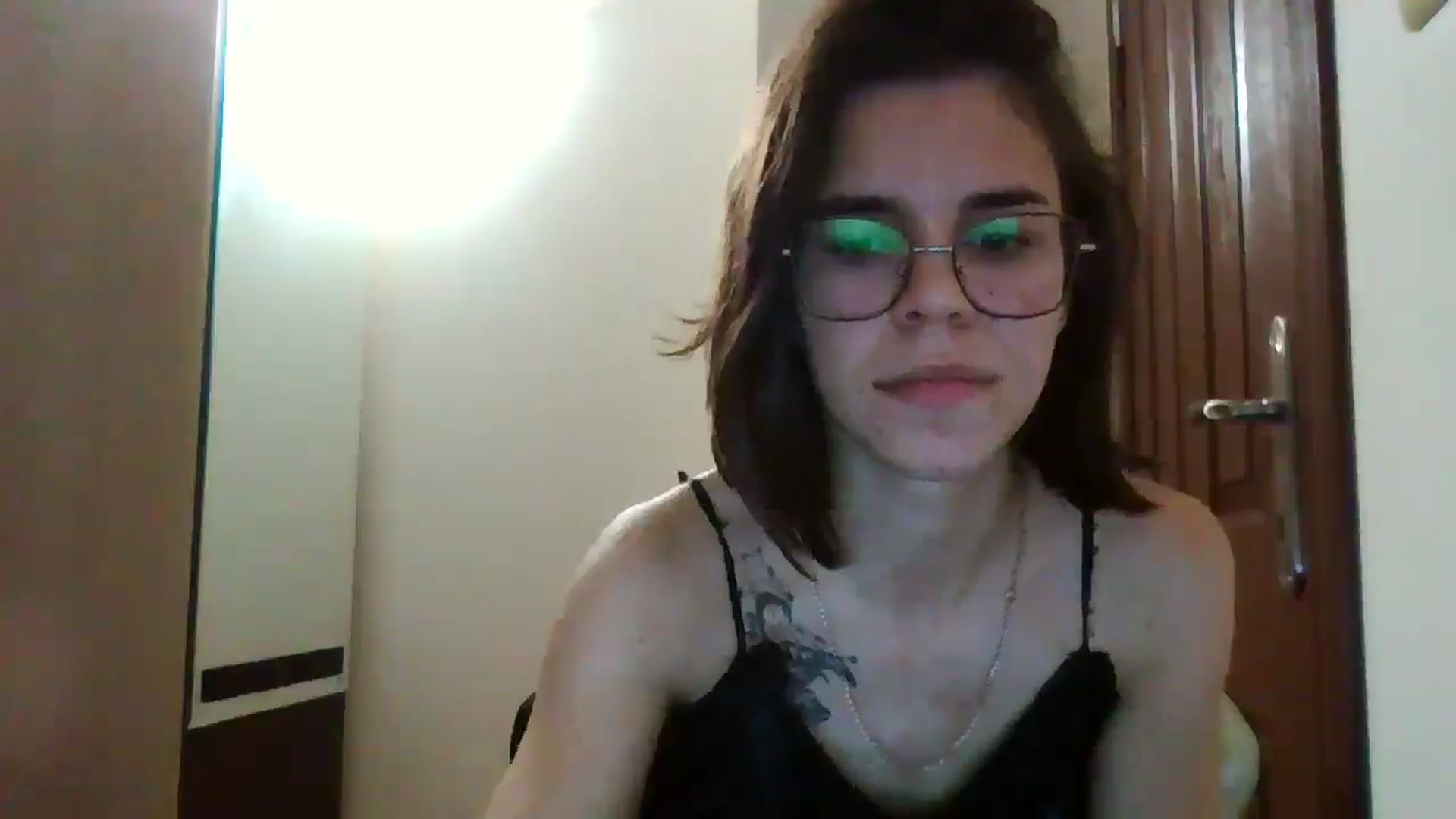 Gallery image thumbnail from EmilyWills's myfreecams stream on, 12/21/2025, 24:36 image 14 of 20