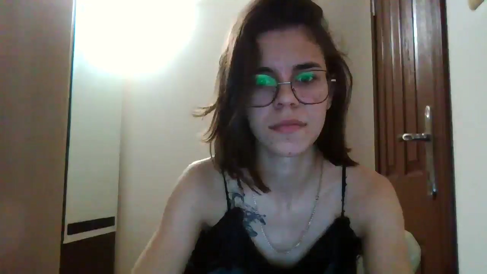 Gallery image thumbnail from EmilyWills's myfreecams stream on, 12/21/2025, 24:36 image 13 of 20