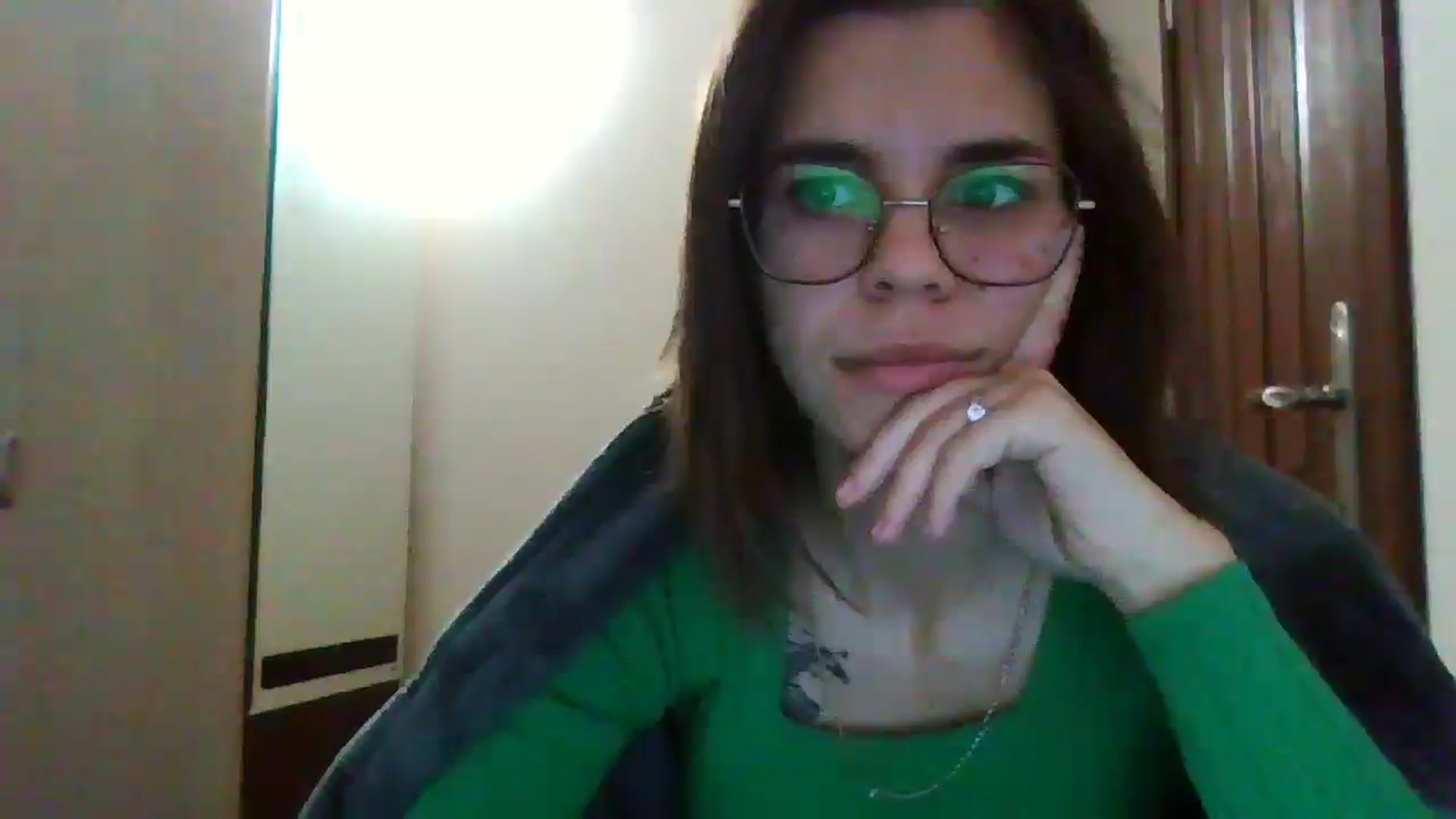 Gallery image thumbnail from EmilyWills's myfreecams stream on, 12/22/2025, 07:25 image 18 of 20