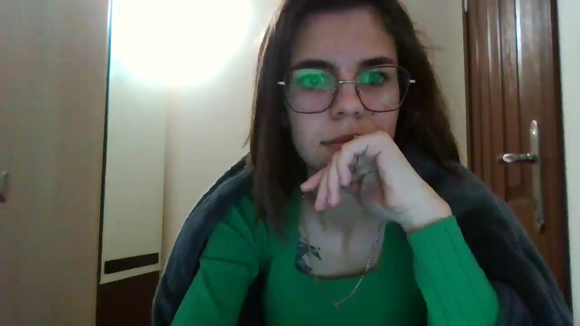 Gallery image thumbnail from EmilyWills's myfreecams stream on, 12/22/2025, 07:25 image 5 of 20